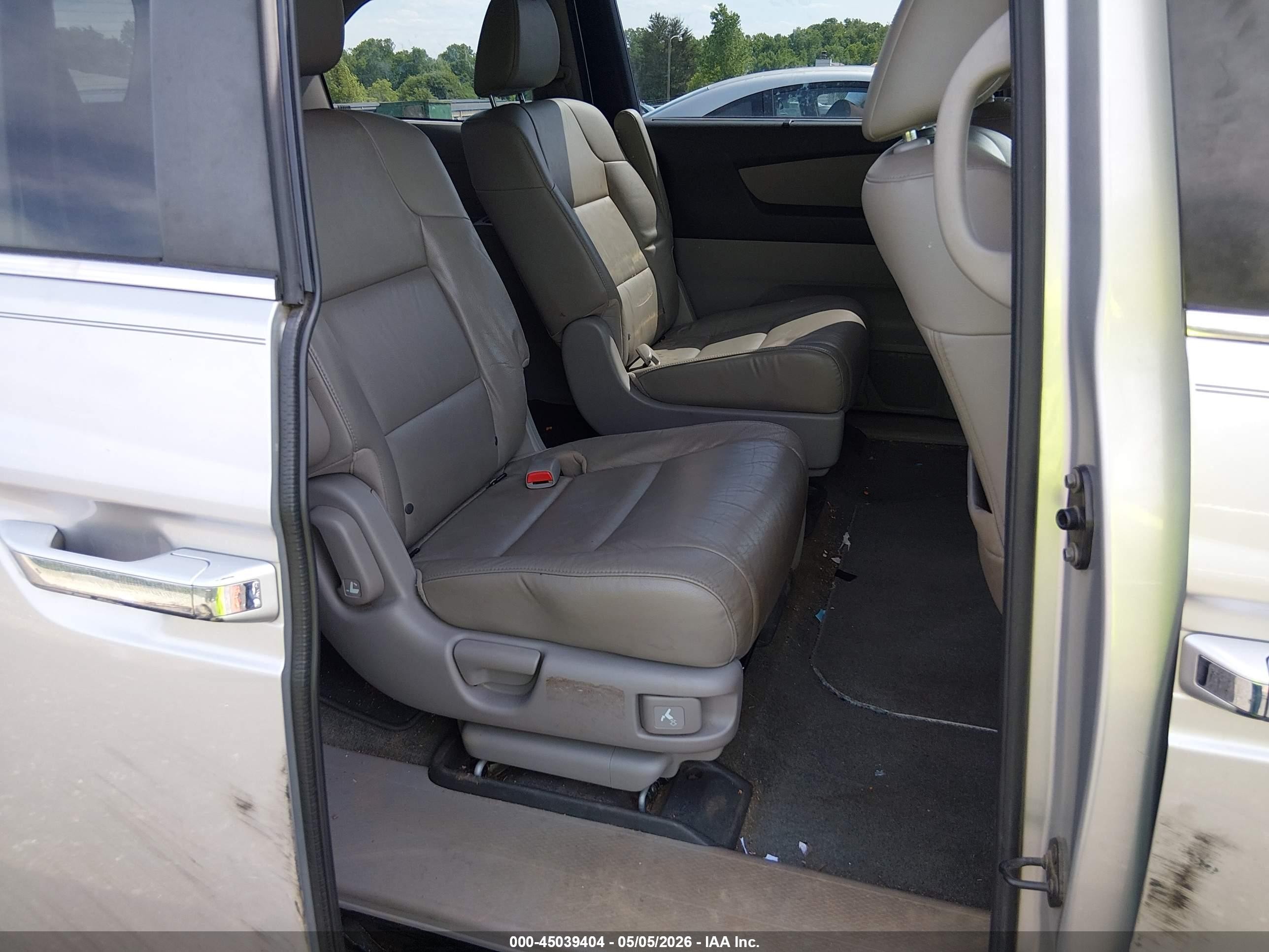 2015 Honda Odyssey Ex-l Silver vin: 5FNRL5H62FB079573
