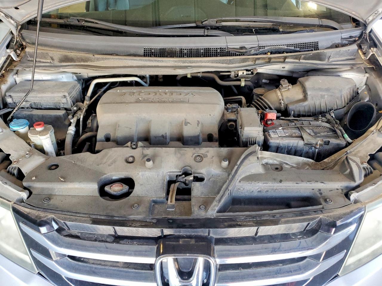 2015 Honda Odyssey Exl Серебряный vin: 5FNRL5H62FB080013