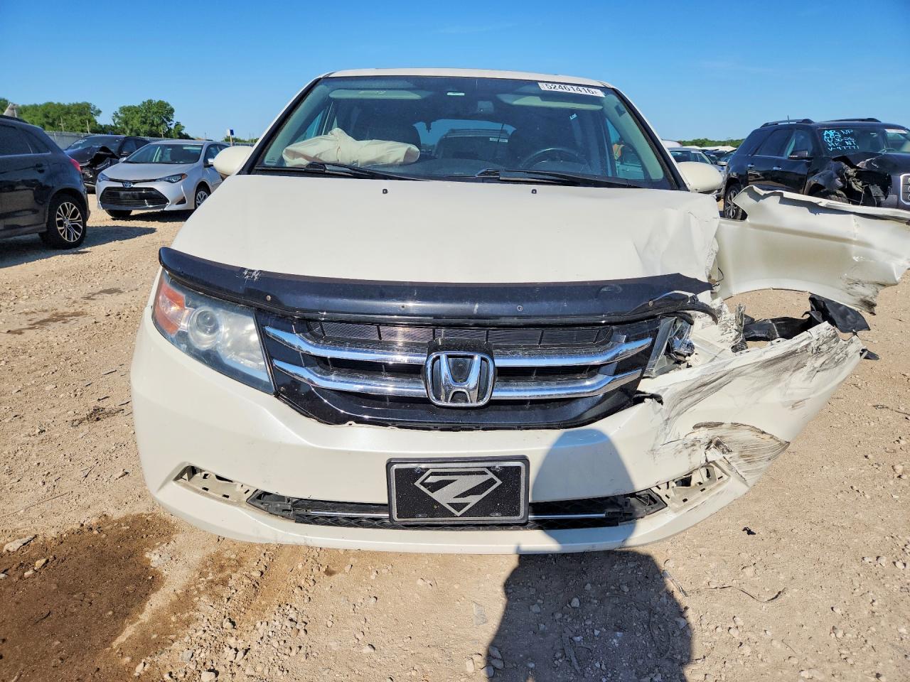 2015 Honda Odyssey Exl White vin: 5FNRL5H62FB104813