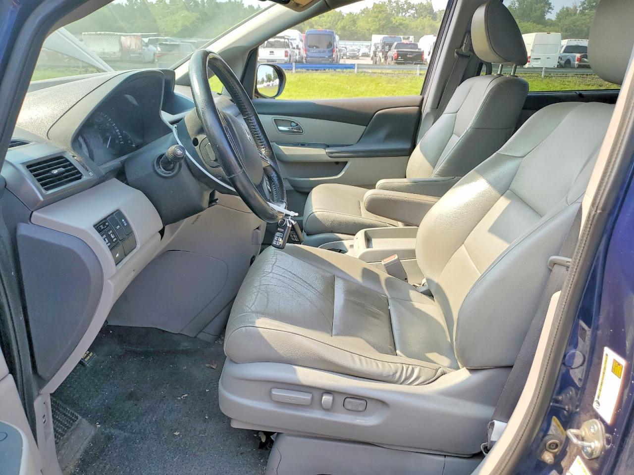 2015 Honda Odyssey Exl Blue vin: 5FNRL5H62FB110286
