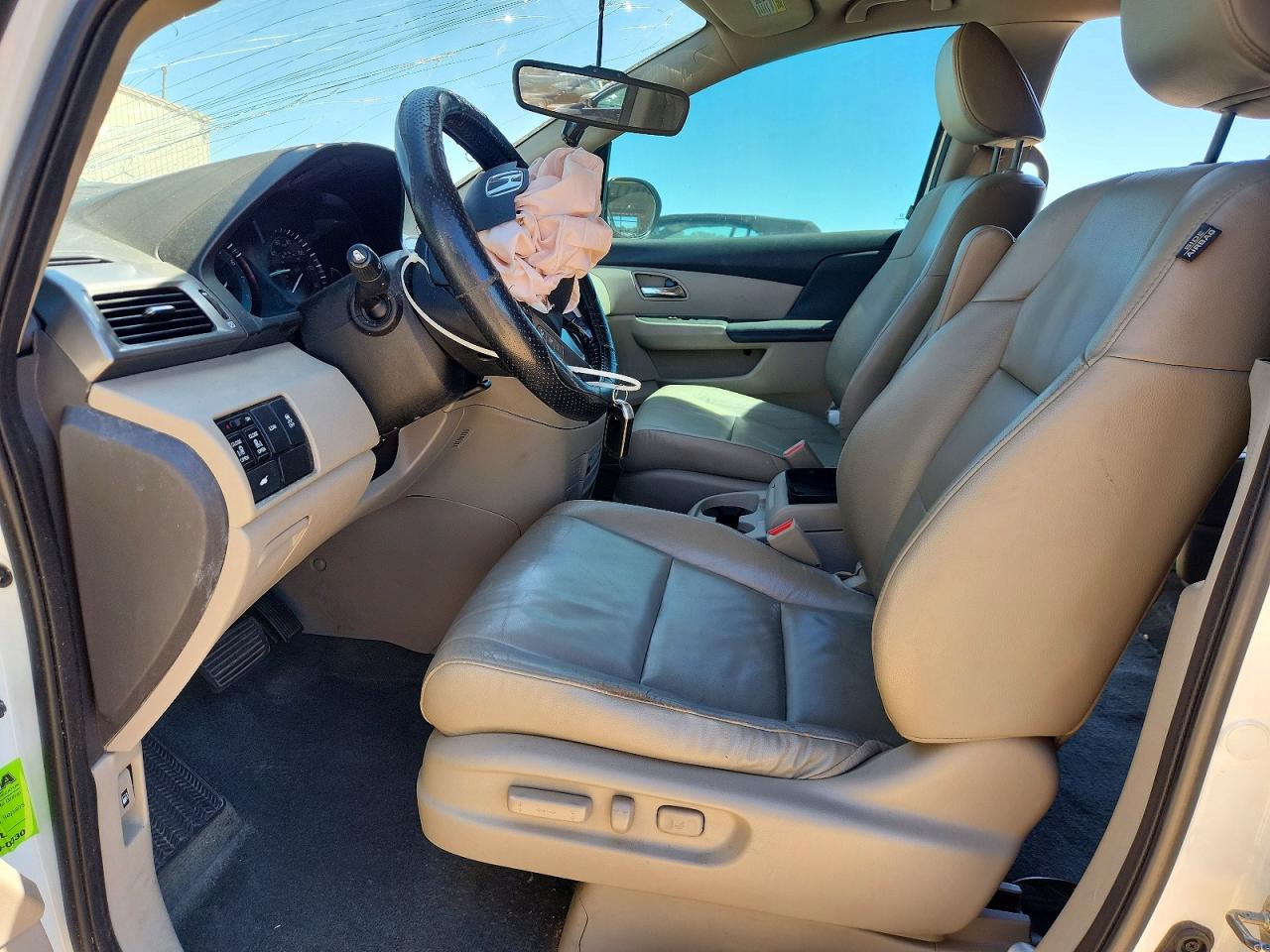 2016 Honda Odyssey Exl White vin: 5FNRL5H62GB093622