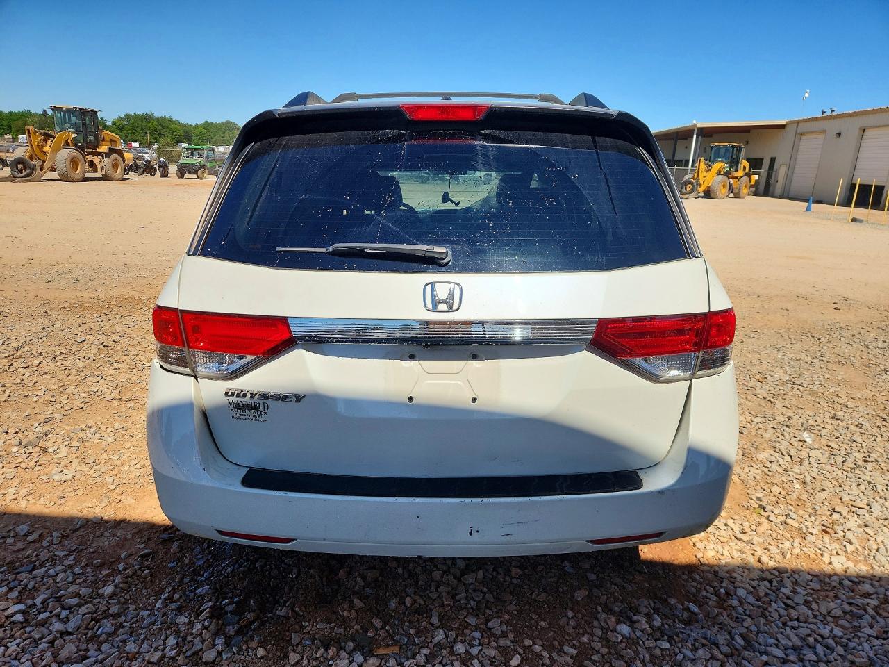 2016 Honda Odyssey Exl White vin: 5FNRL5H62GB093622