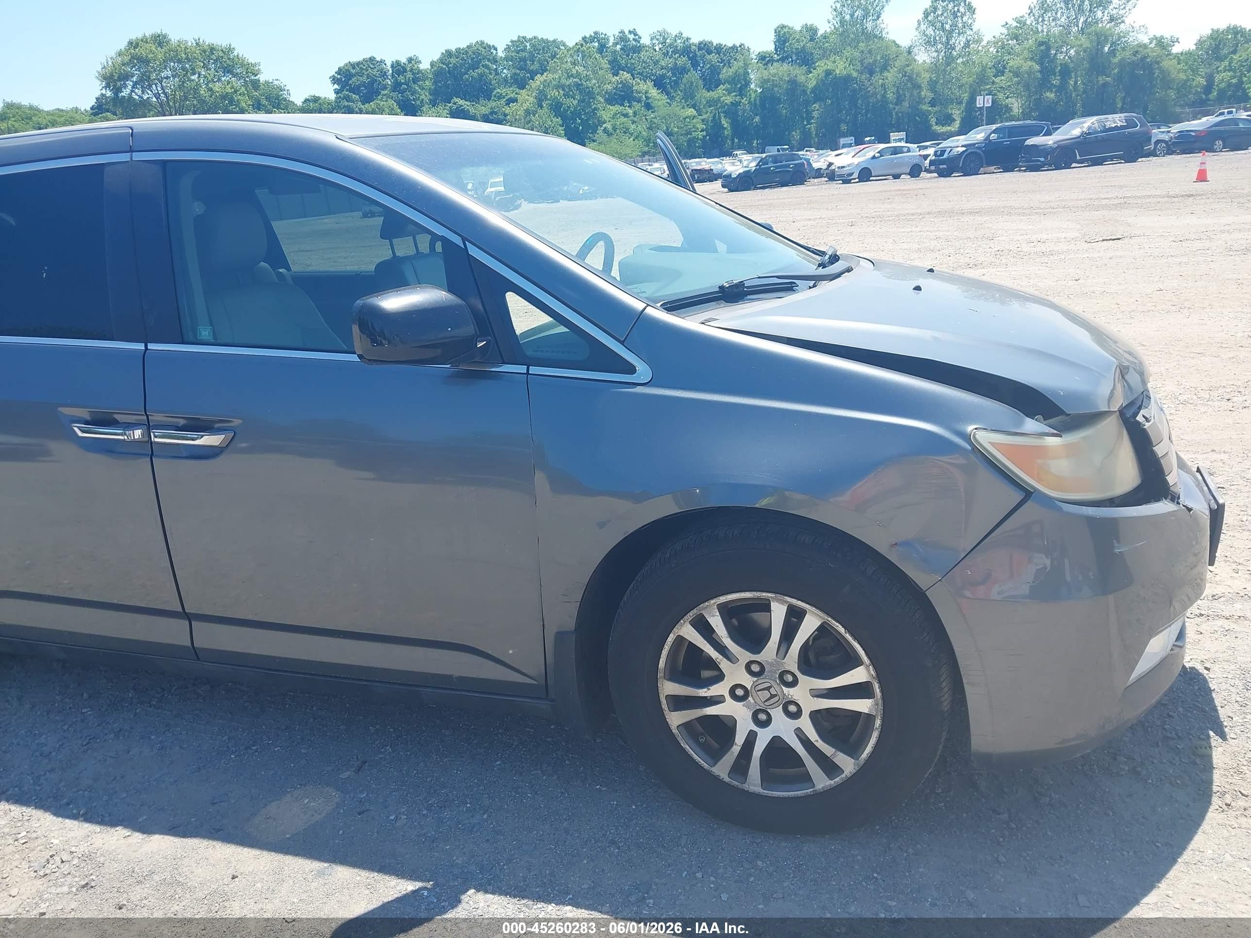 2011 Honda Odyssey Ex-l Gray vin: 5FNRL5H63BB001376