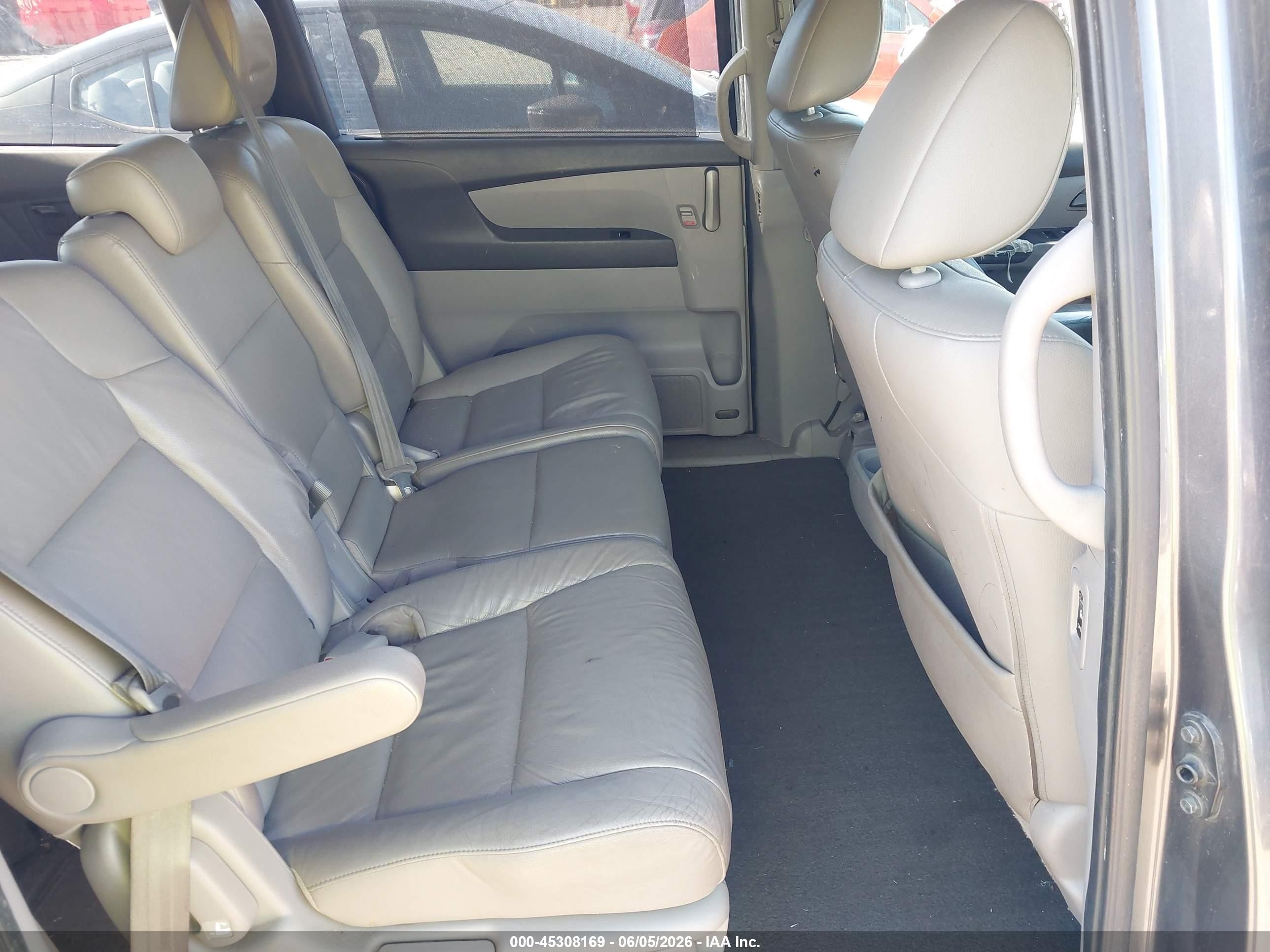 2011 Honda Odyssey Ex-l Gray vin: 5FNRL5H63BB009669