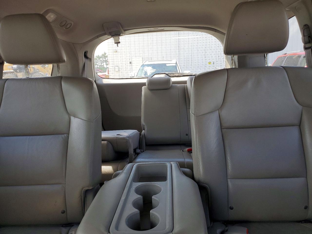 2011 Honda Odyssey Exl Silver vin: 5FNRL5H63BB016038