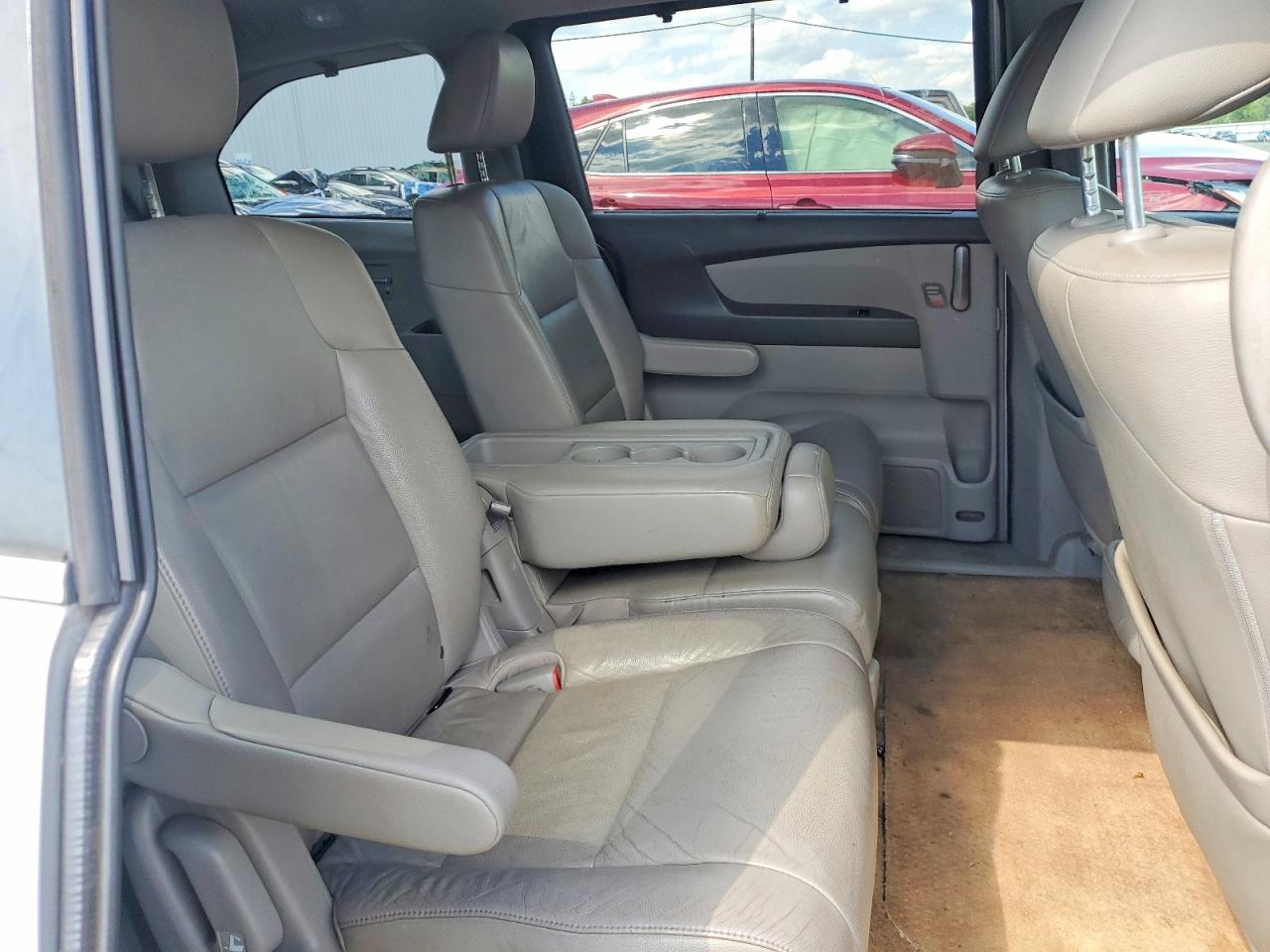 2011 Honda Odyssey Exl Silver vin: 5FNRL5H63BB016038