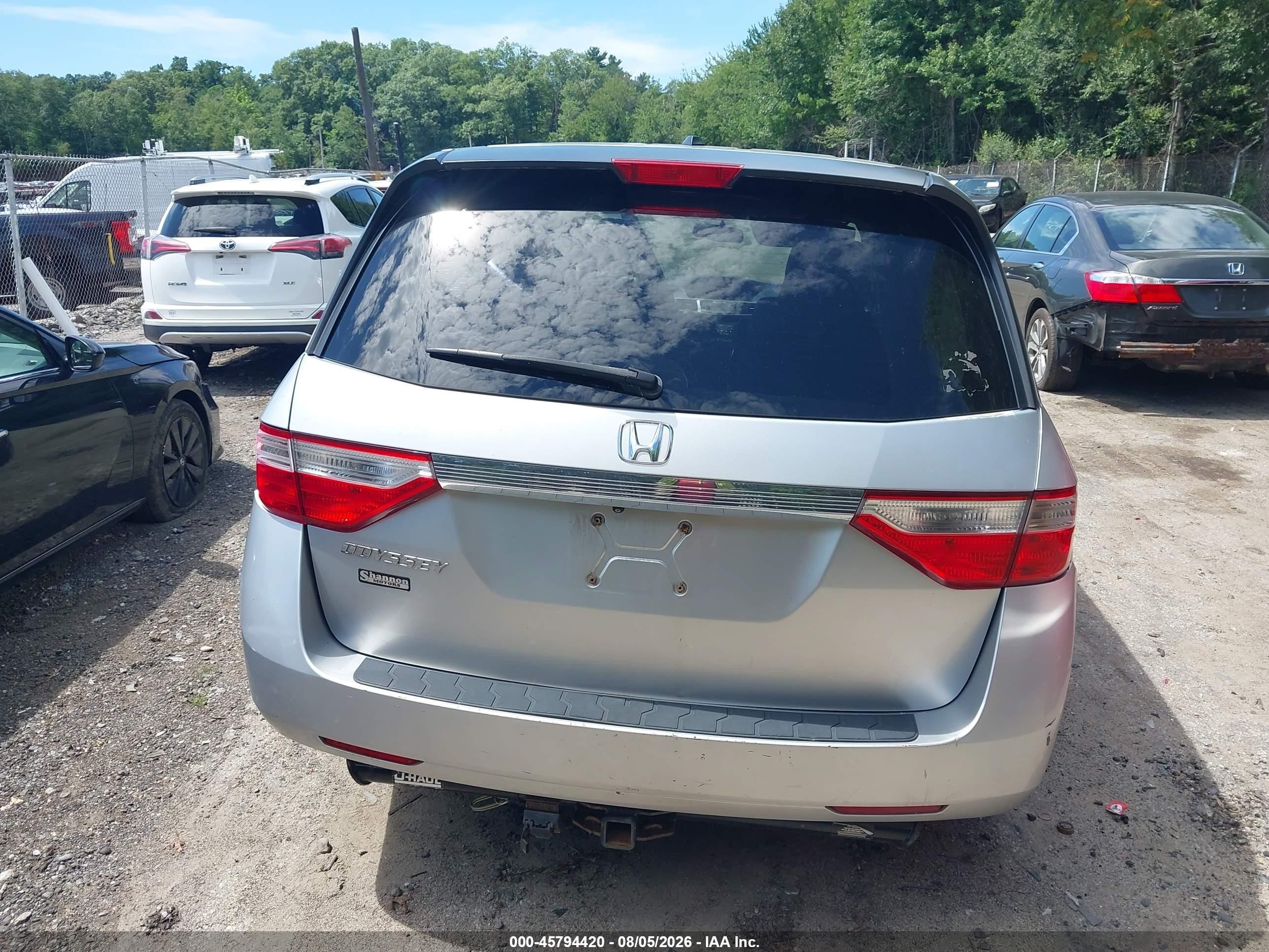 2011 Honda Odyssey Ex-l Silver vin: 5FNRL5H63BB058712
