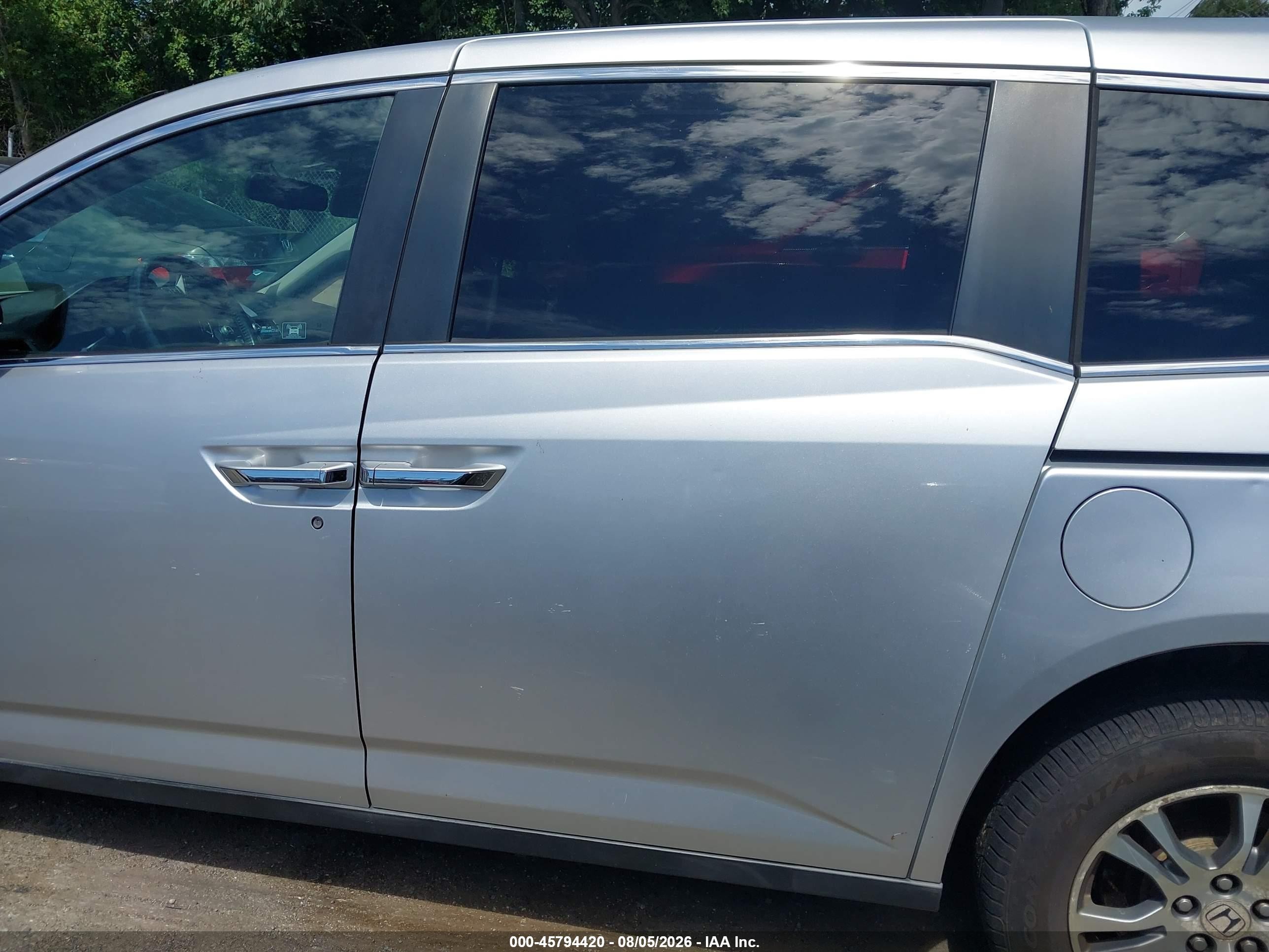 2011 Honda Odyssey Ex-l Silver vin: 5FNRL5H63BB058712