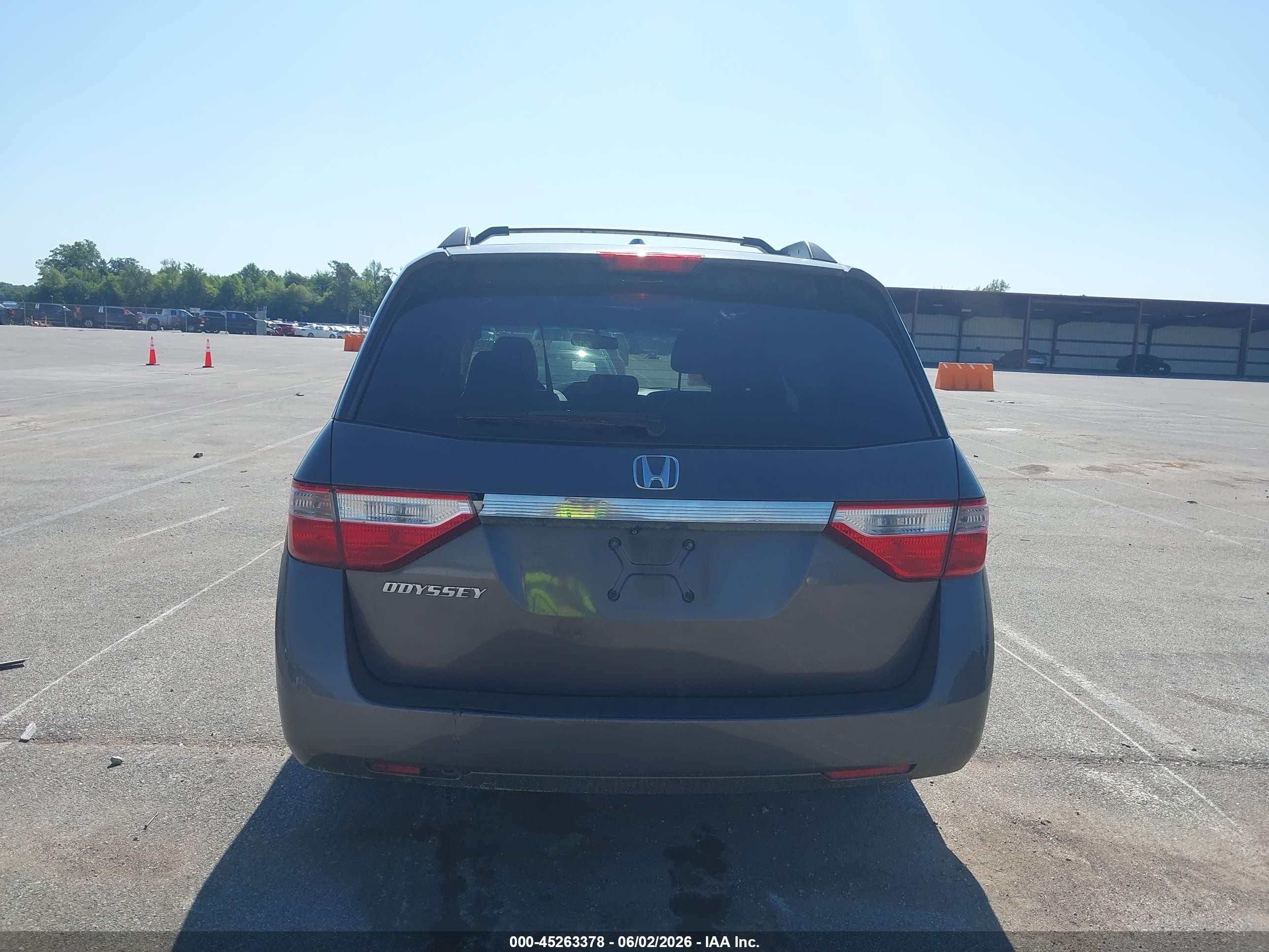 2011 Honda Odyssey Ex-l Gray vin: 5FNRL5H63BB066261