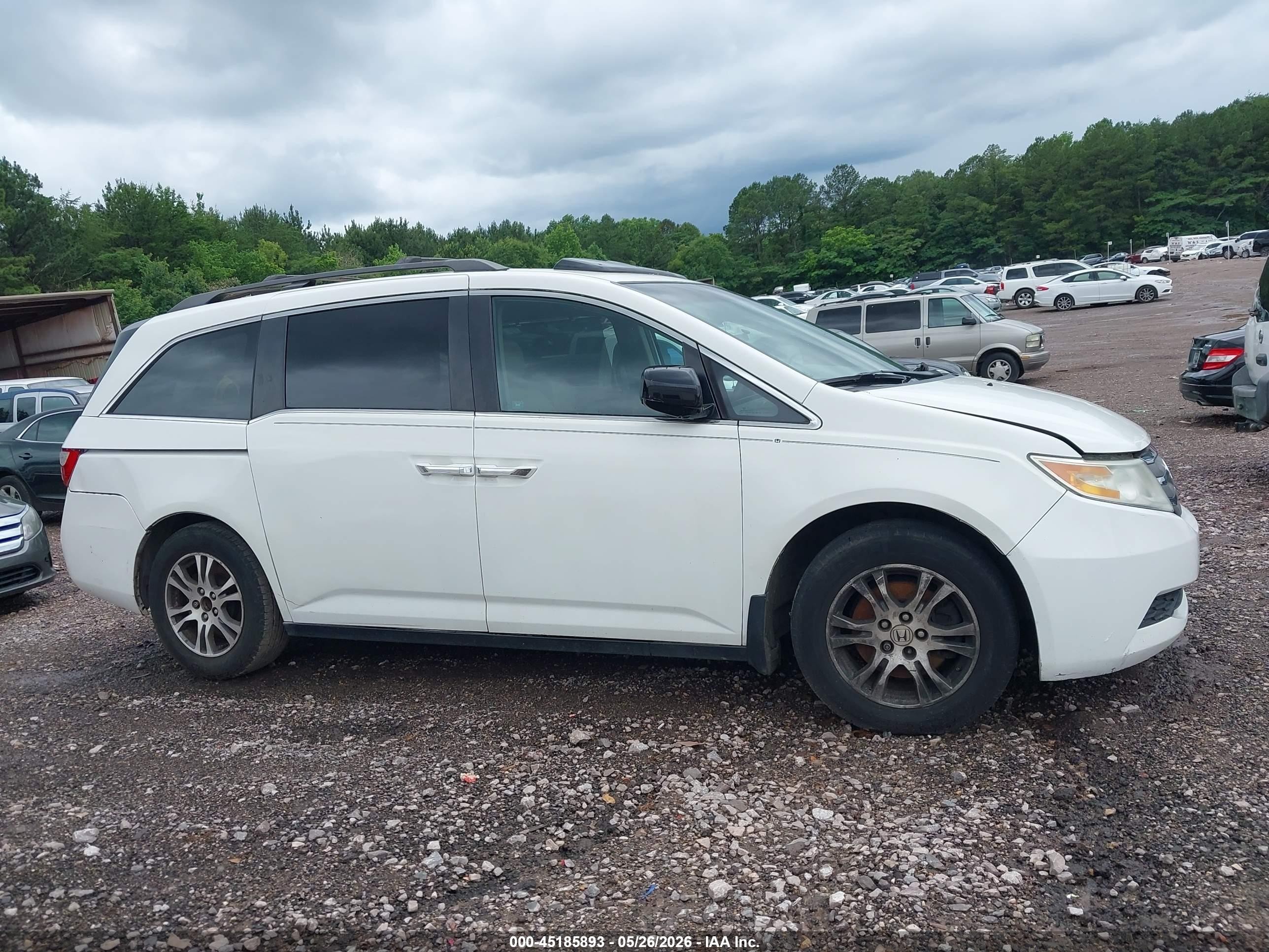 2011 Honda Odyssey Ex-l White vin: 5FNRL5H63BB084601