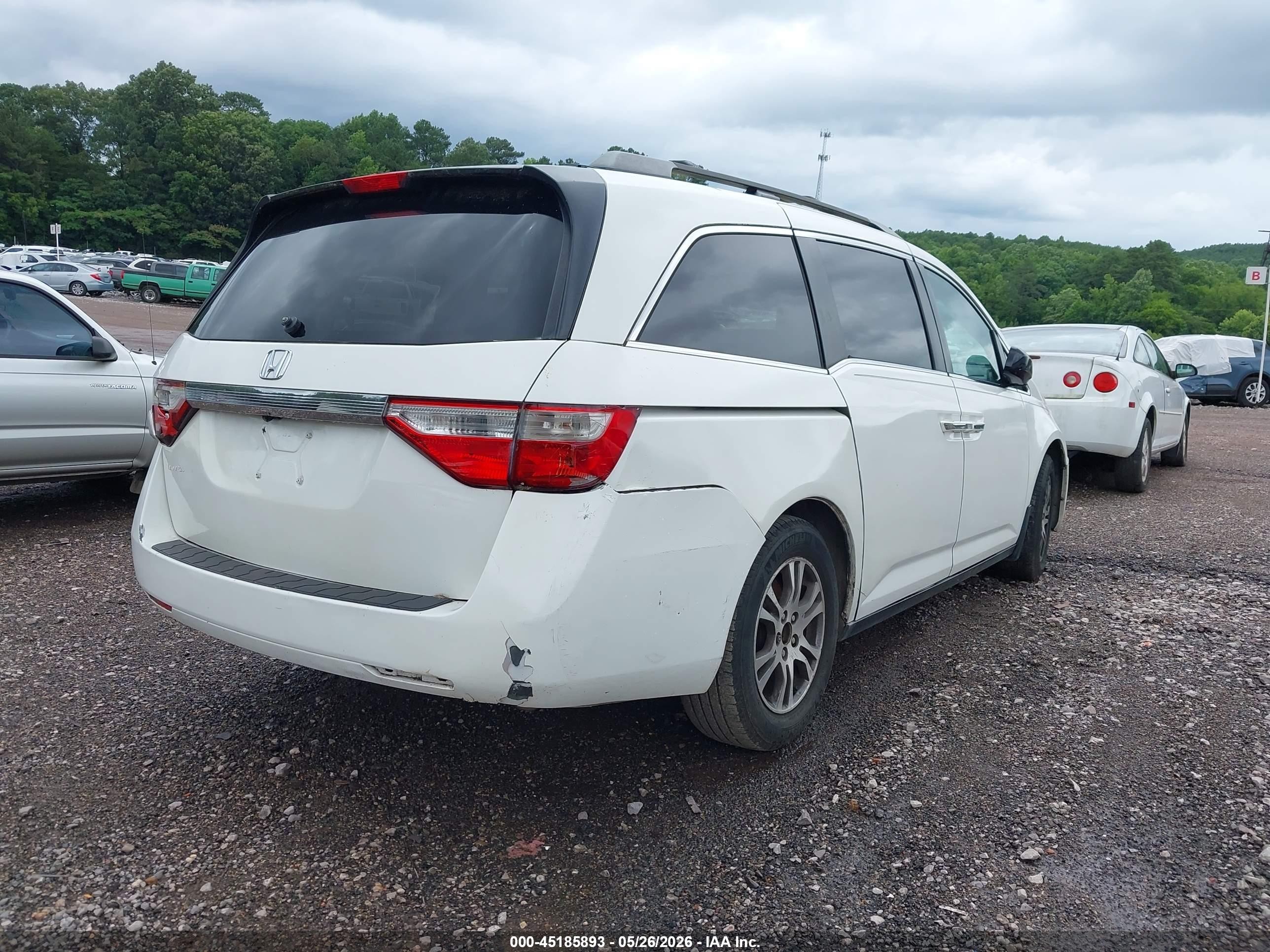2011 Honda Odyssey Ex-l White vin: 5FNRL5H63BB084601