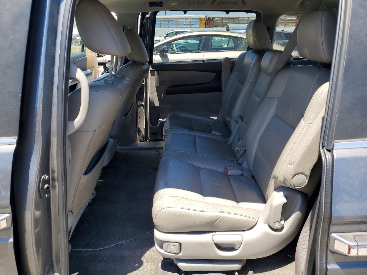 2011 Honda Odyssey Exl Gray vin: 5FNRL5H63BB085358