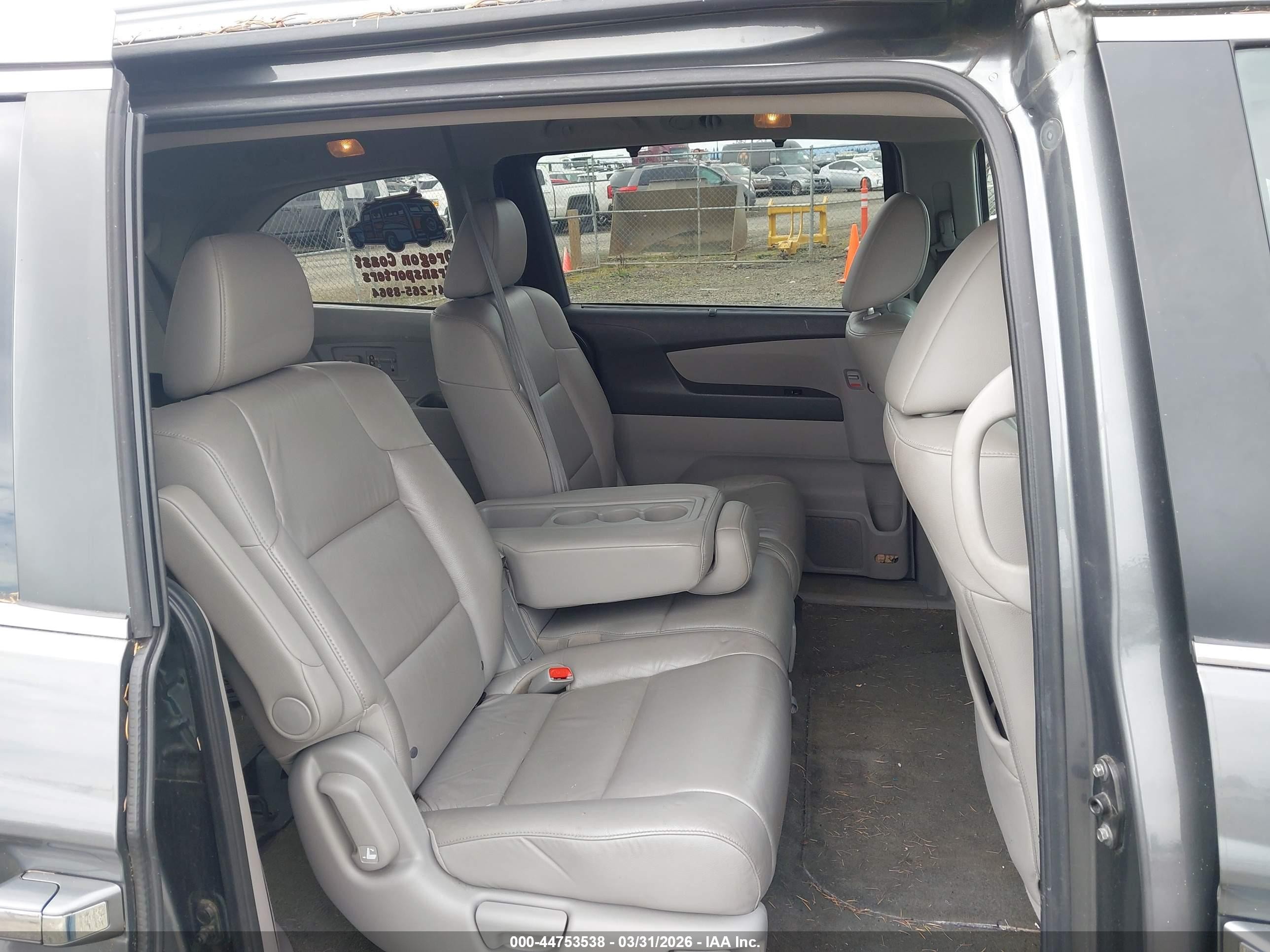 2011 Honda Odyssey Ex-l Серый vin: 5FNRL5H63BB086171