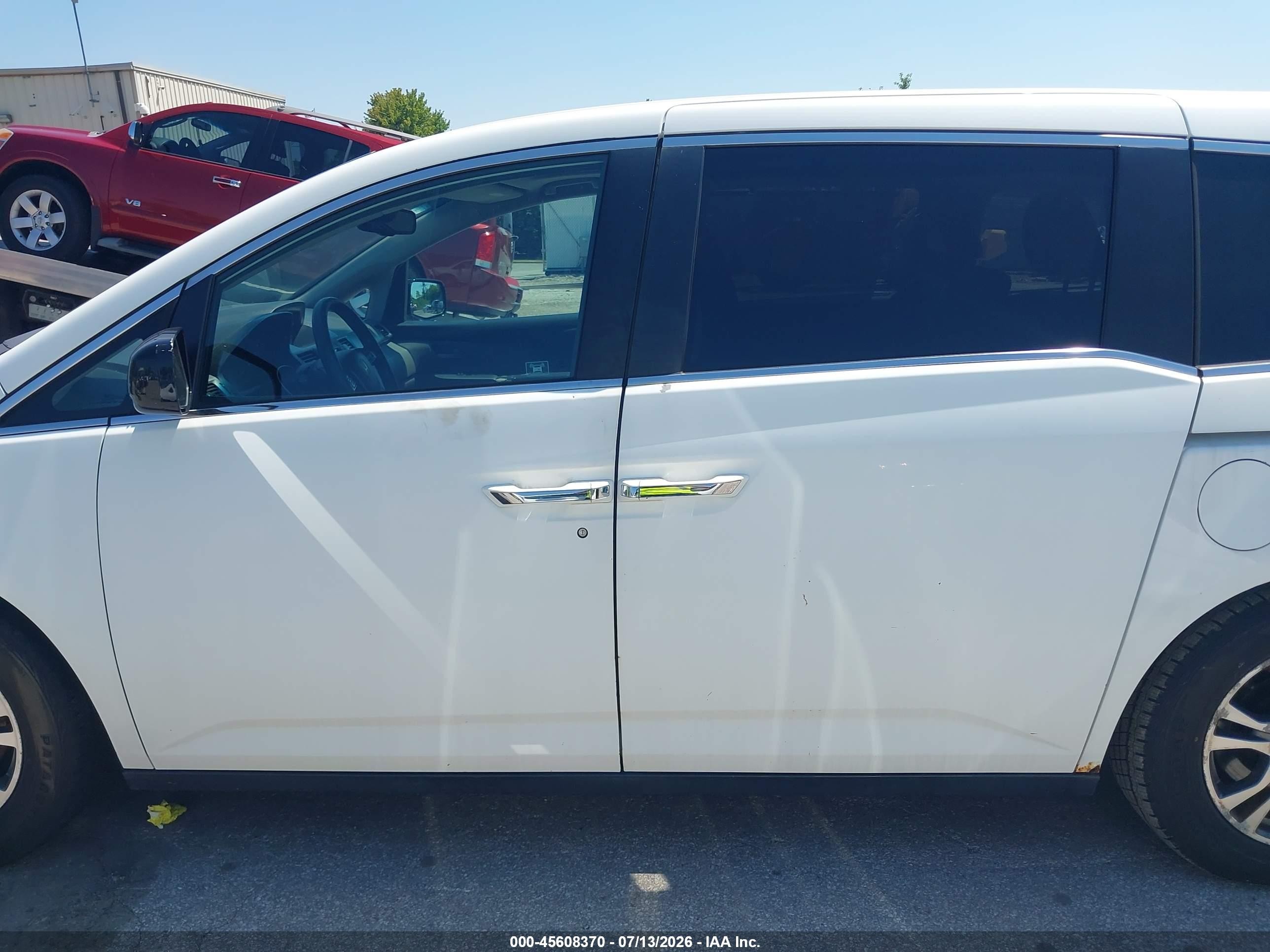 2012 Honda Odyssey Ex-l White vin: 5FNRL5H63CB009057