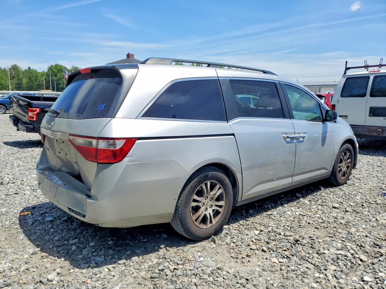 2012 Honda Odyssey Exl Серебряный vin: 5FNRL5H63CB010936