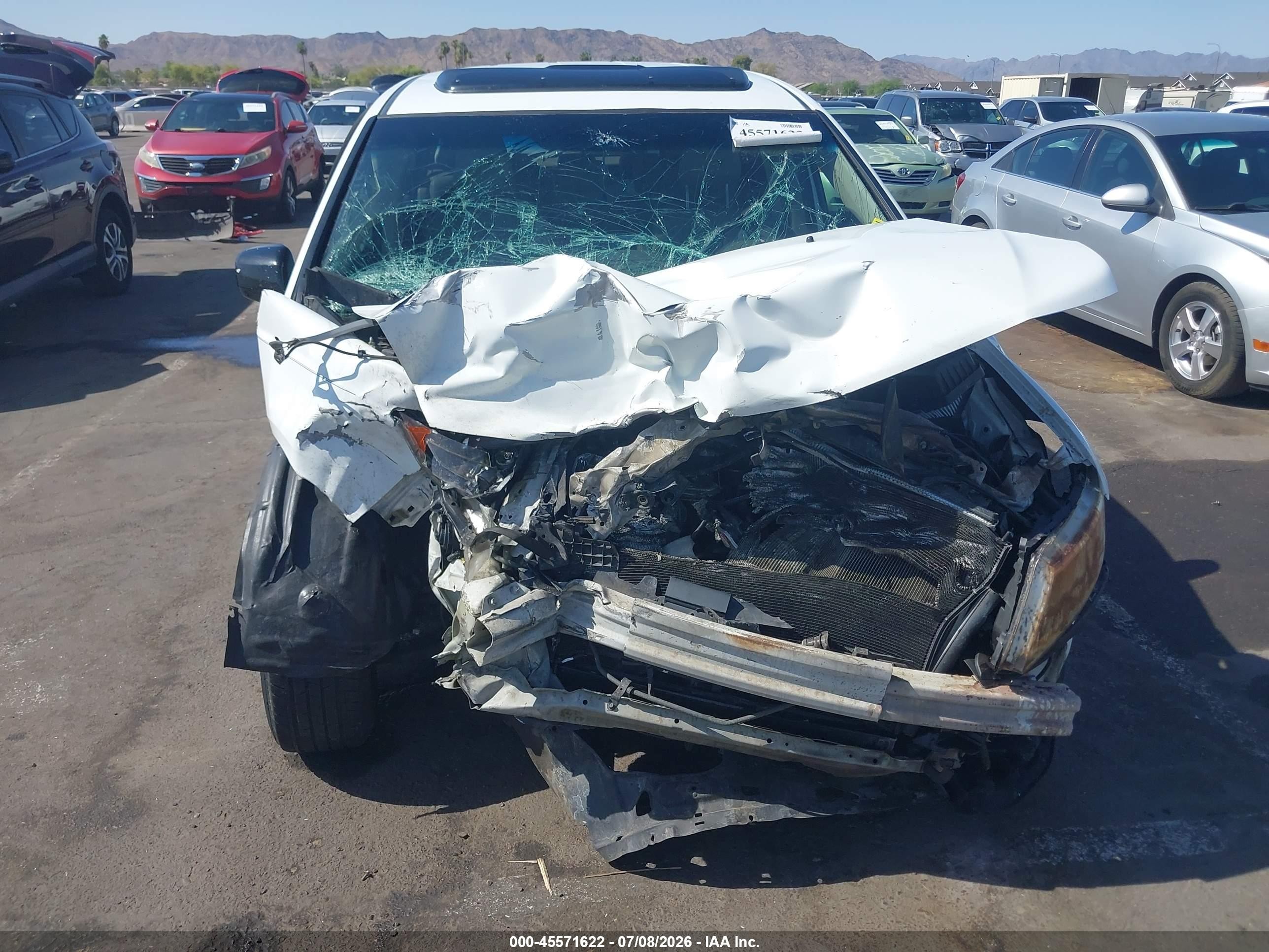 2012 Honda Odyssey Ex-l White vin: 5FNRL5H63CB011522