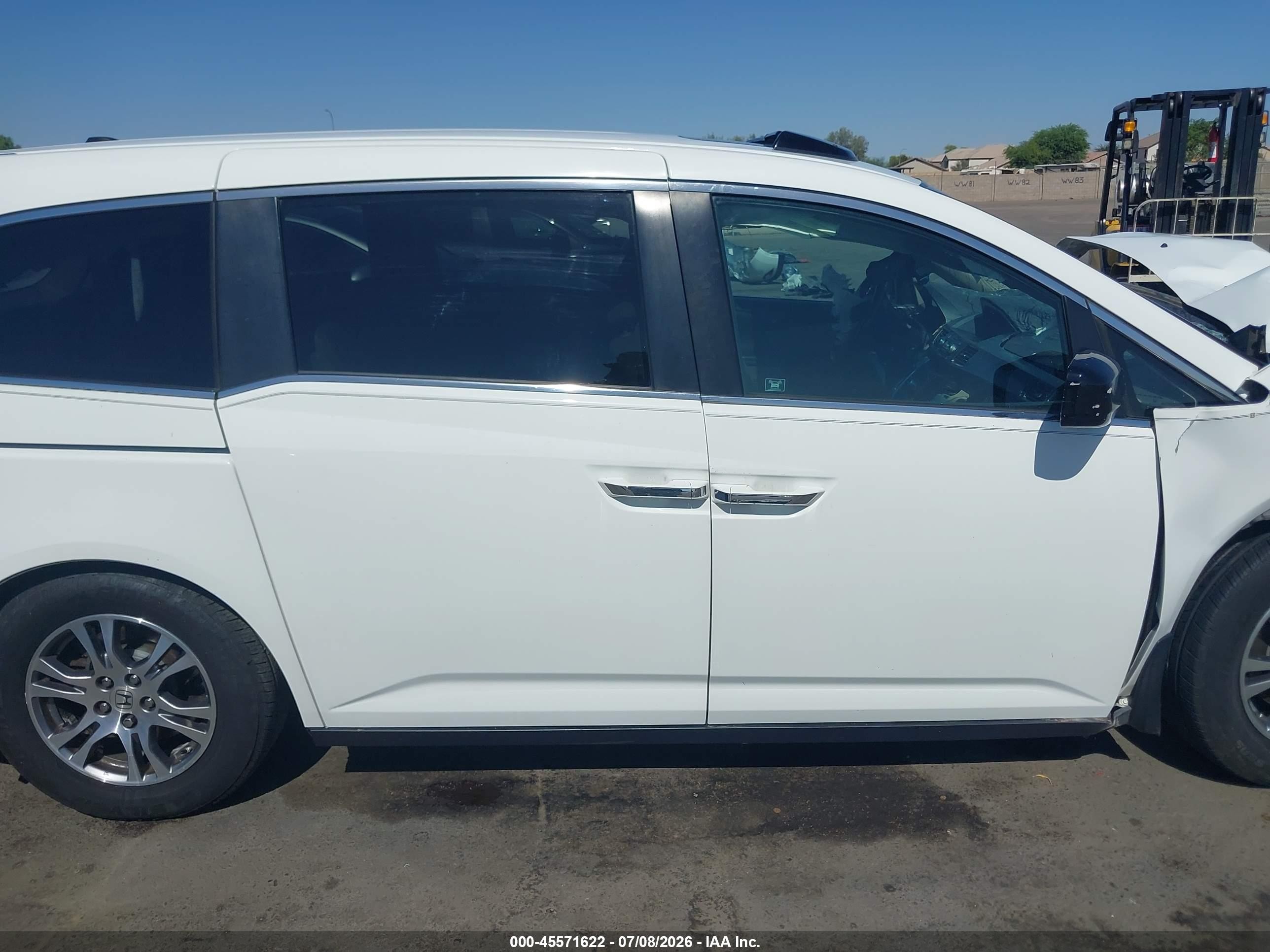 2012 Honda Odyssey Ex-l White vin: 5FNRL5H63CB011522