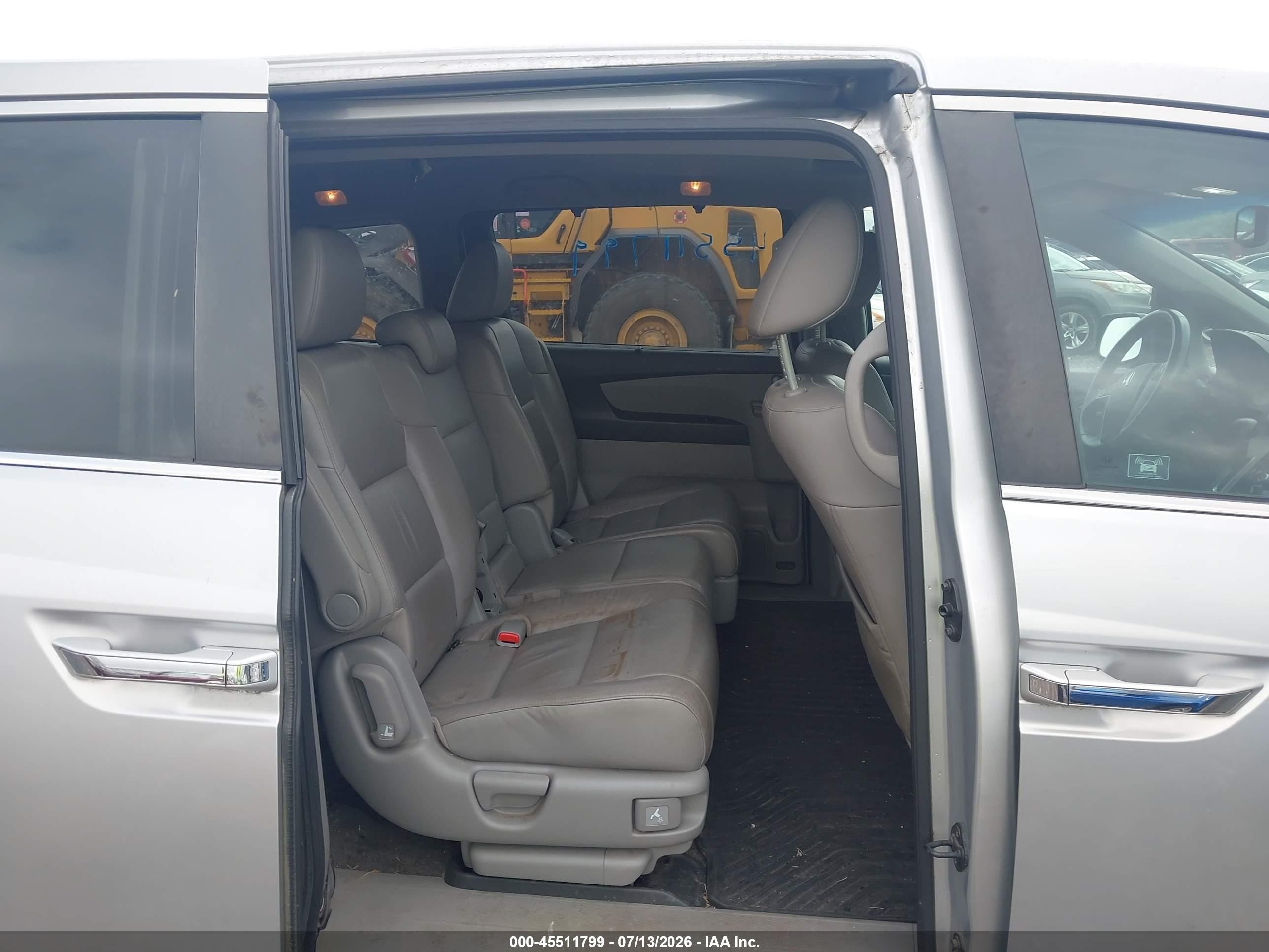 2012 Honda Odyssey Ex-l Серебряный vin: 5FNRL5H63CB031141