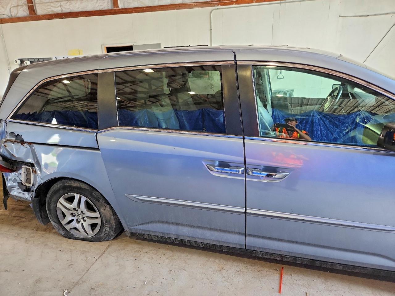 2012 Honda Odyssey Exl Blue vin: 5FNRL5H63CB037229