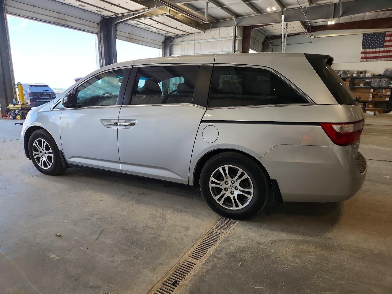 2012 Honda Odyssey Exl Gray vin: 5FNRL5H63CB061739