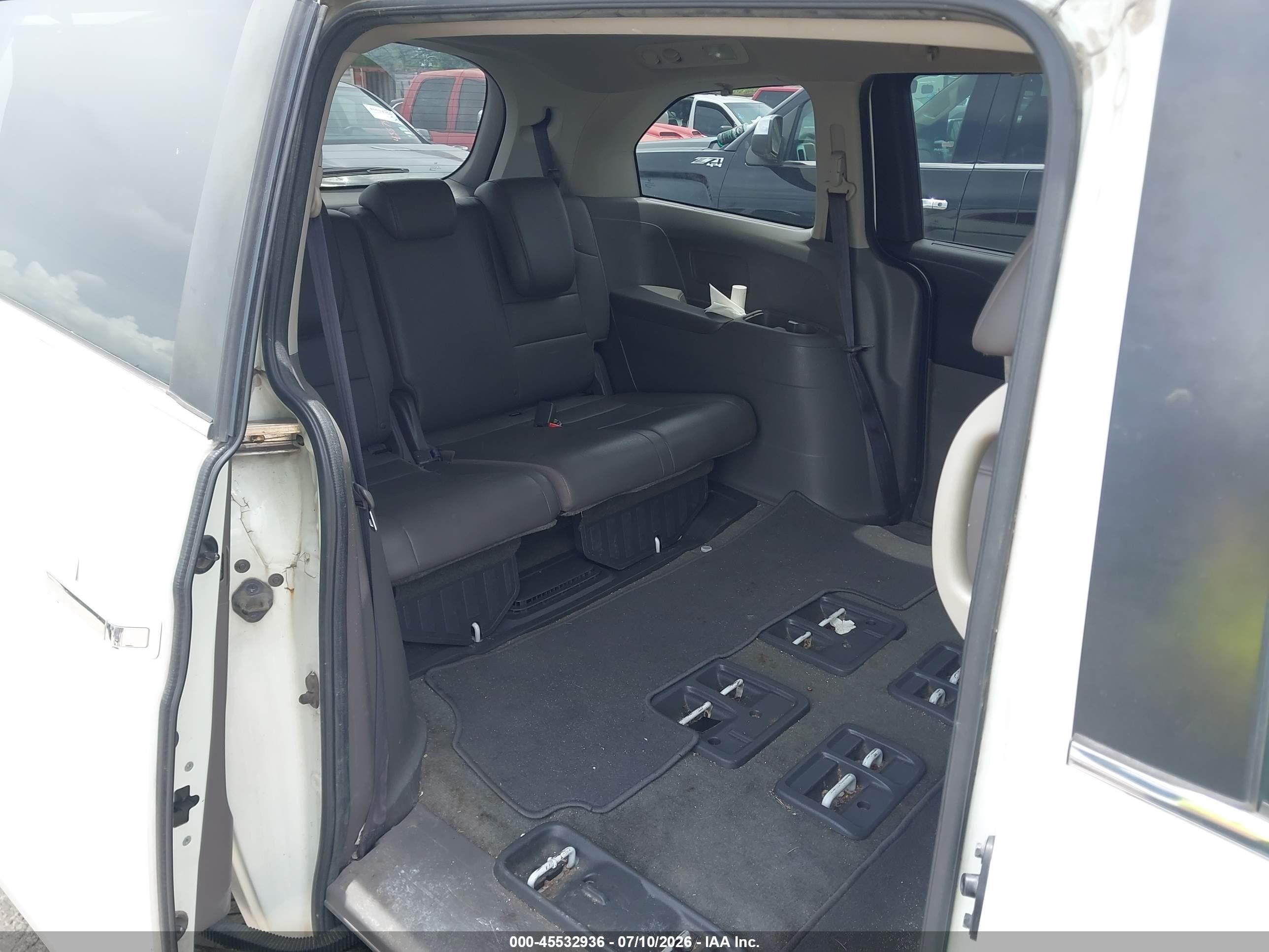 2012 Honda Odyssey Ex-l Белый vin: 5FNRL5H63CB076984
