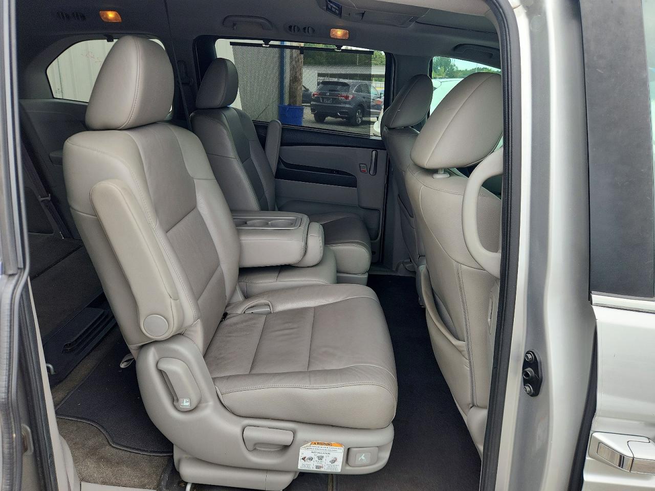 2012 Honda Odyssey Exl Silver vin: 5FNRL5H63CB094529