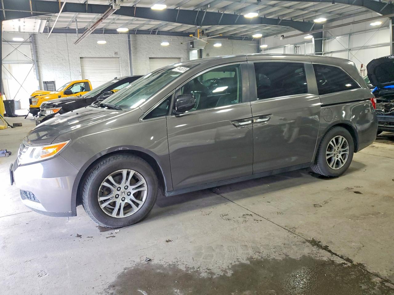 2012 Honda Odyssey Exl Gray vin: 5FNRL5H63CB108347