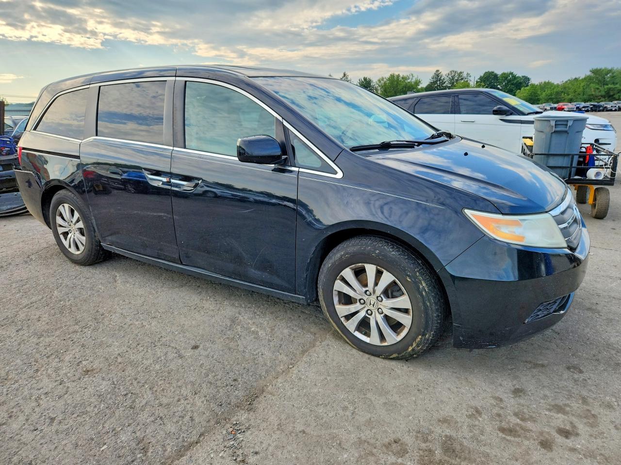 2012 Honda Odyssey Exl Черный vin: 5FNRL5H63CB113676