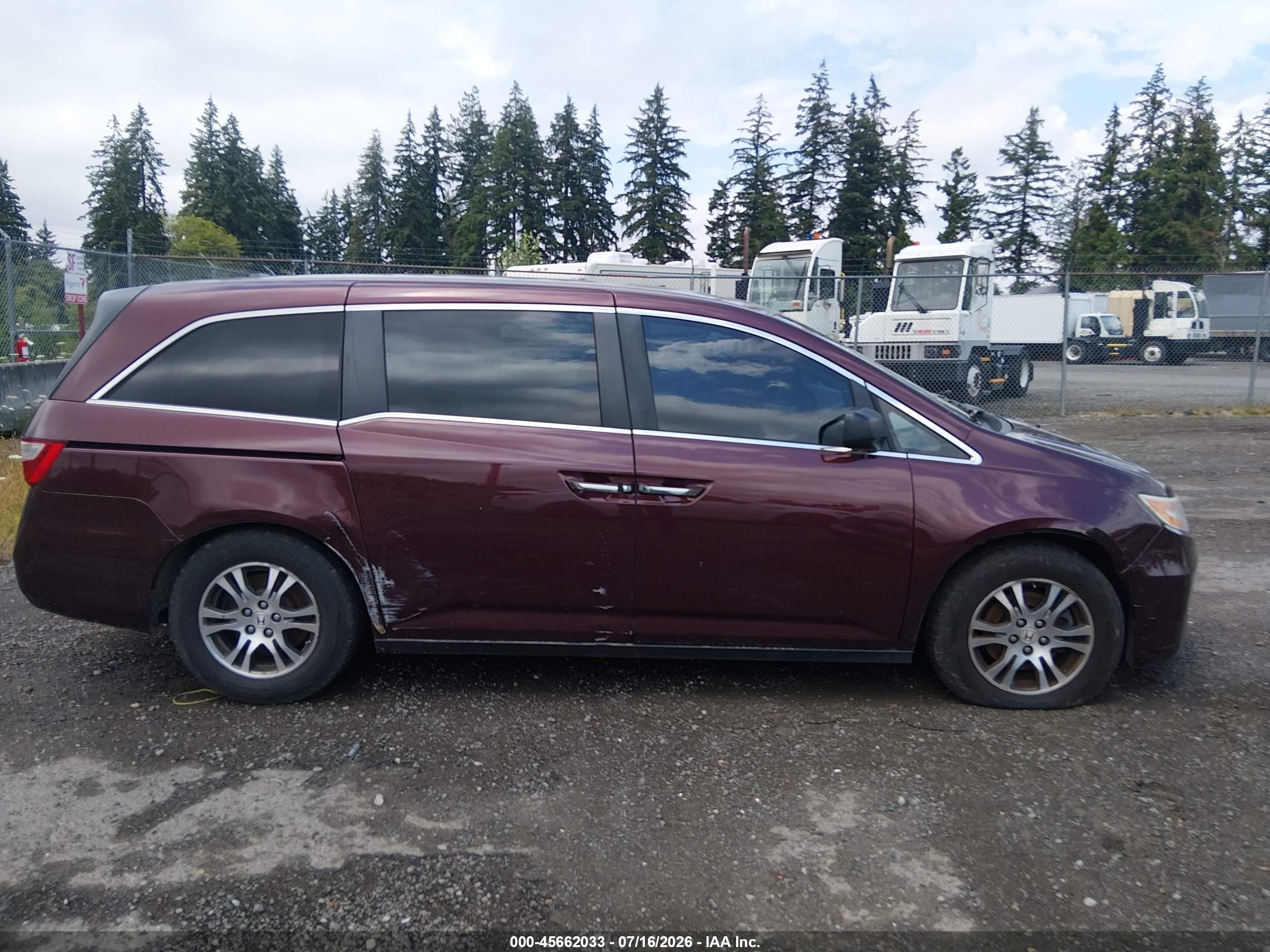 2012 Honda Odyssey Ex-l Maroon vin: 5FNRL5H63CB118456