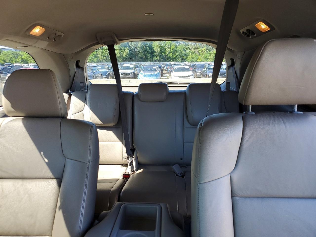 2012 Honda Odyssey Exl Silver vin: 5FNRL5H63CB121101