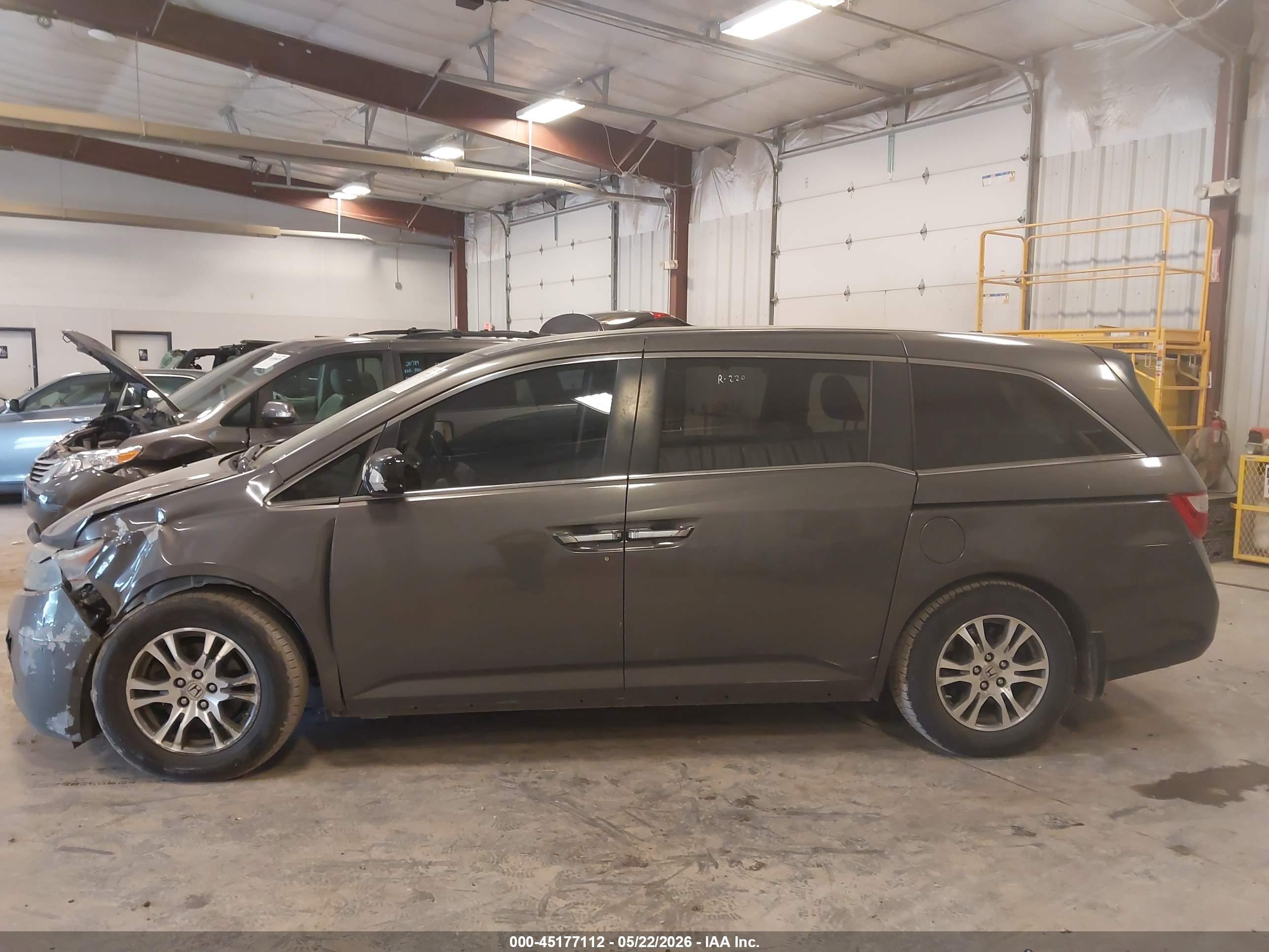 2013 Honda Odyssey Ex-l Gray vin: 5FNRL5H63DB012641