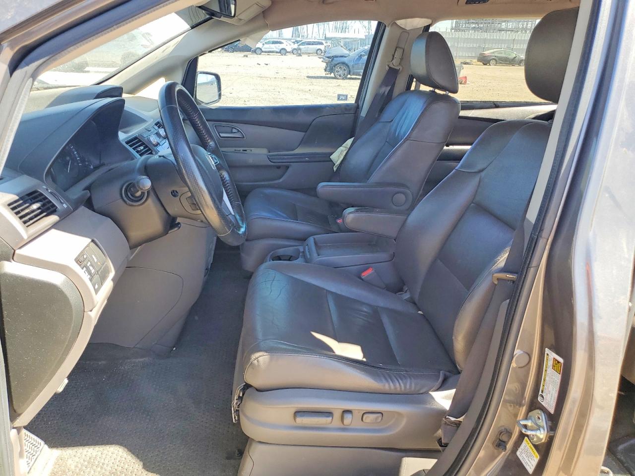 2013 Honda Odyssey Gray vin: 5FNRL5H63DB014261
