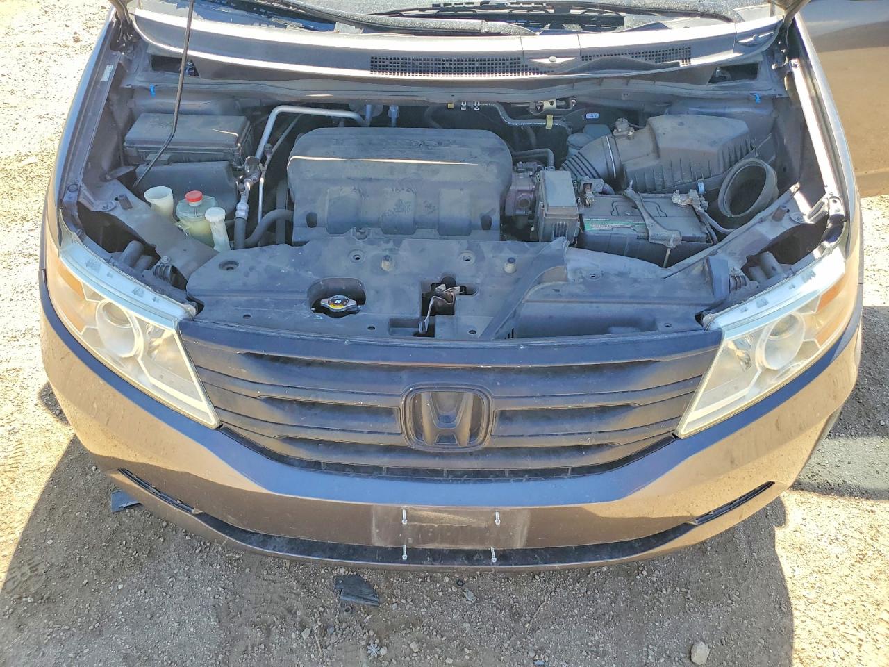 2013 Honda Odyssey Gray vin: 5FNRL5H63DB014261