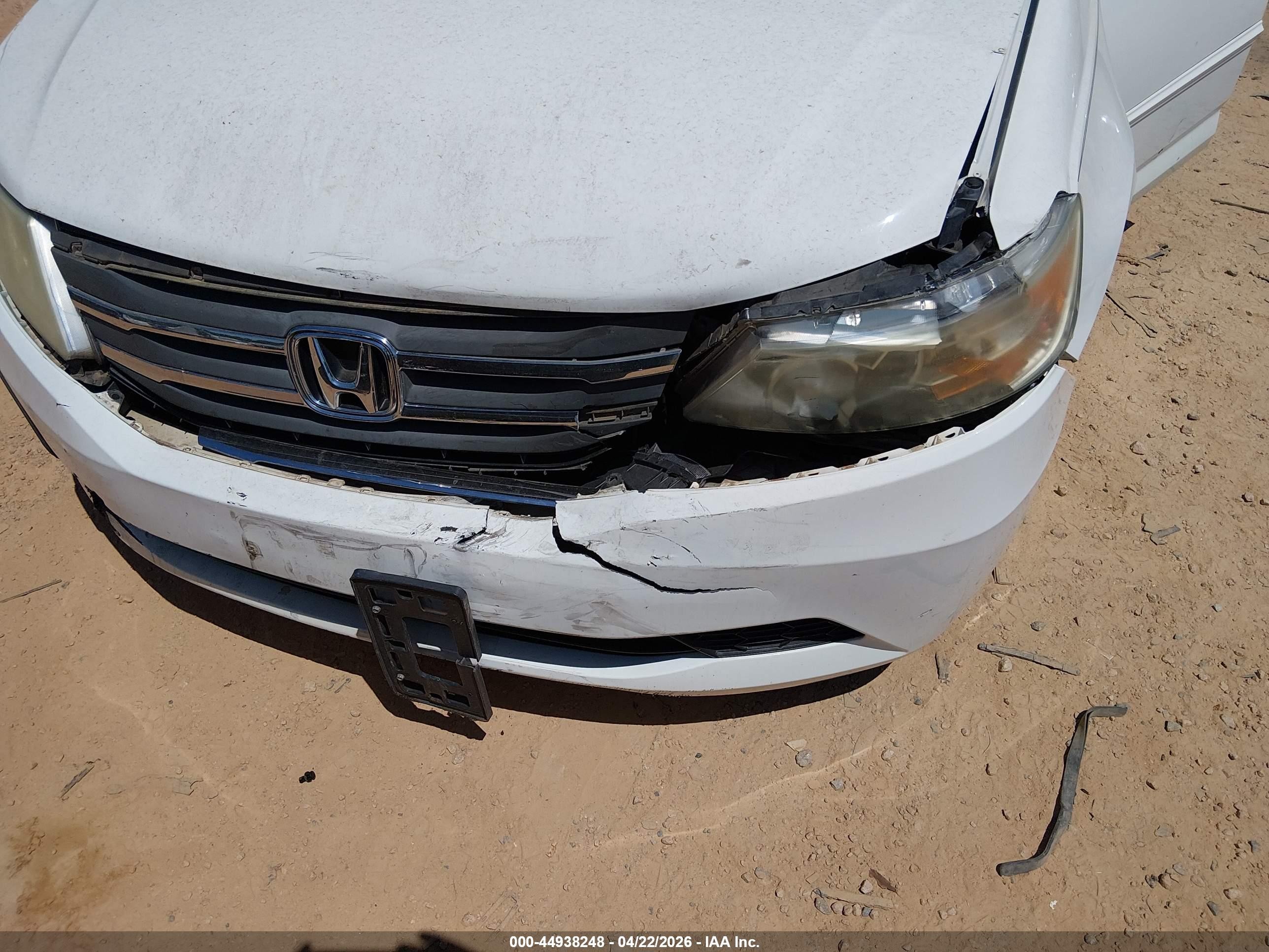 2013 Honda Odyssey Ex-l White vin: 5FNRL5H63DB053934