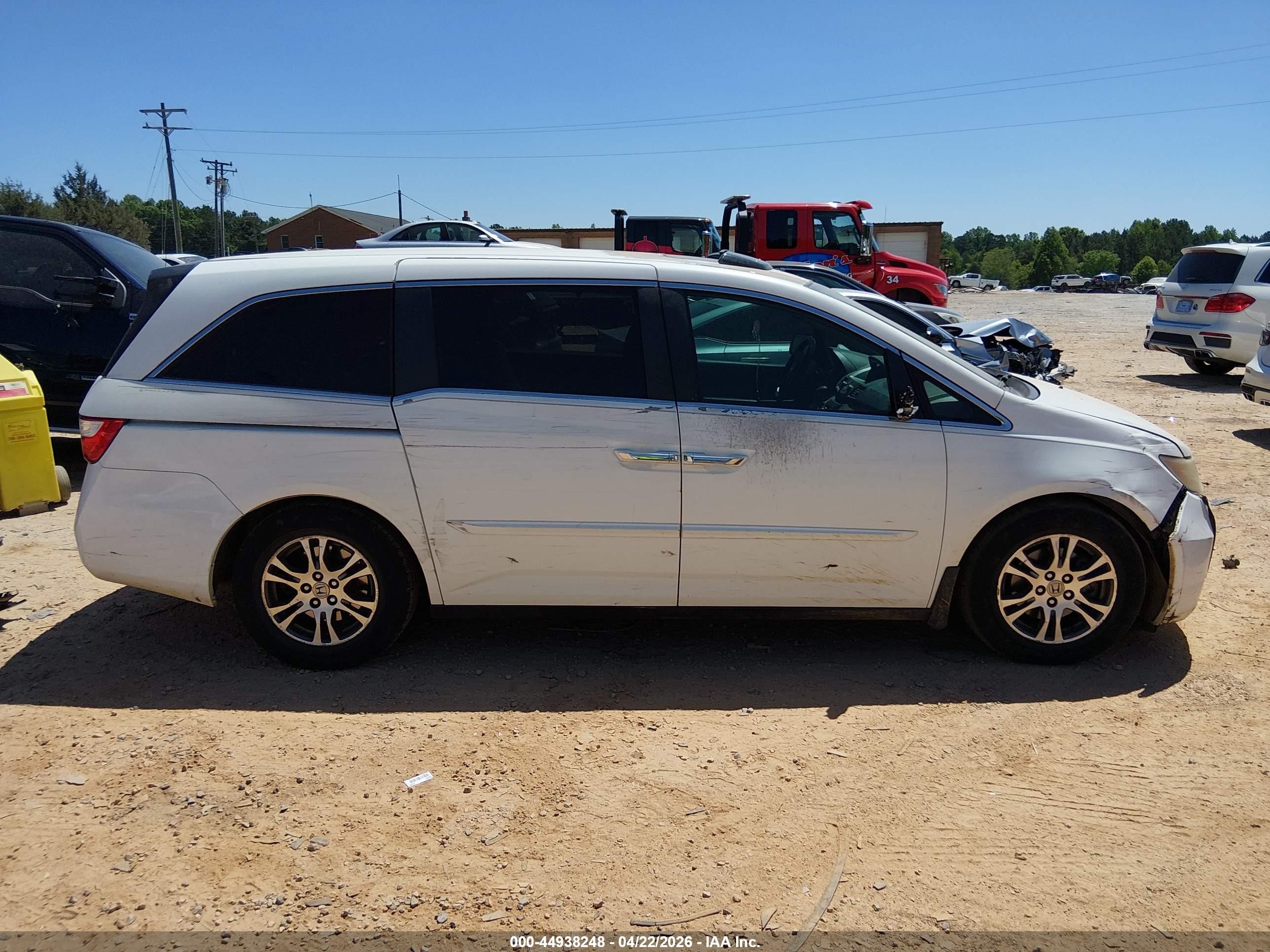 2013 Honda Odyssey Ex-l White vin: 5FNRL5H63DB053934