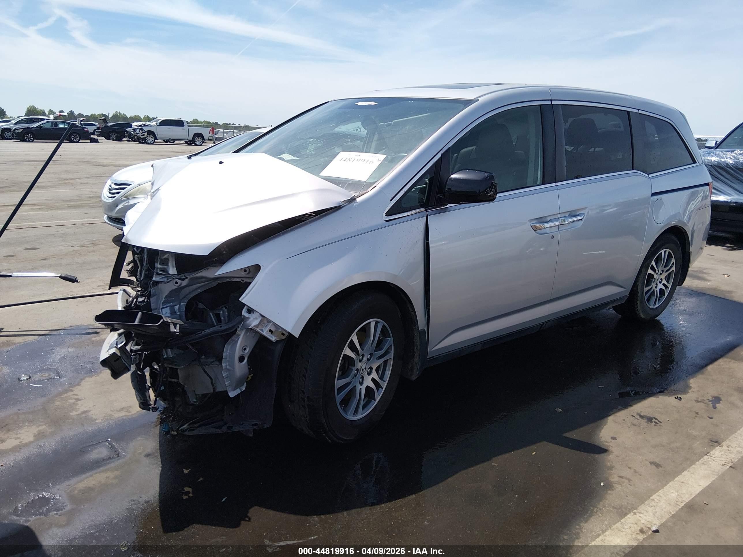 2013 Honda Odyssey Ex-l Silver vin: 5FNRL5H63DB067154