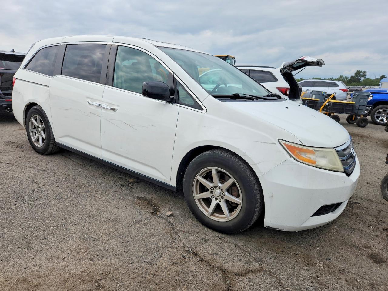 2013 Honda Odyssey Exl White vin: 5FNRL5H63DB086934