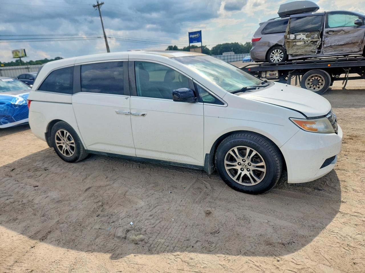 2013 Honda Odyssey Exl White vin: 5FNRL5H63DB090319