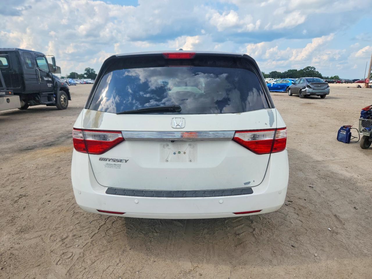 2013 Honda Odyssey Exl White vin: 5FNRL5H63DB090319