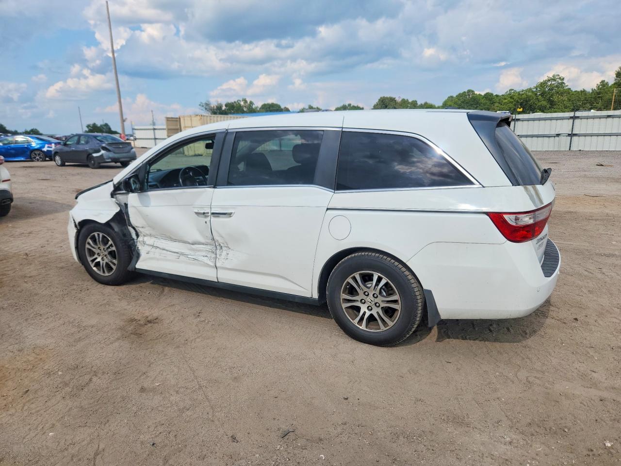 2013 Honda Odyssey Exl White vin: 5FNRL5H63DB090319