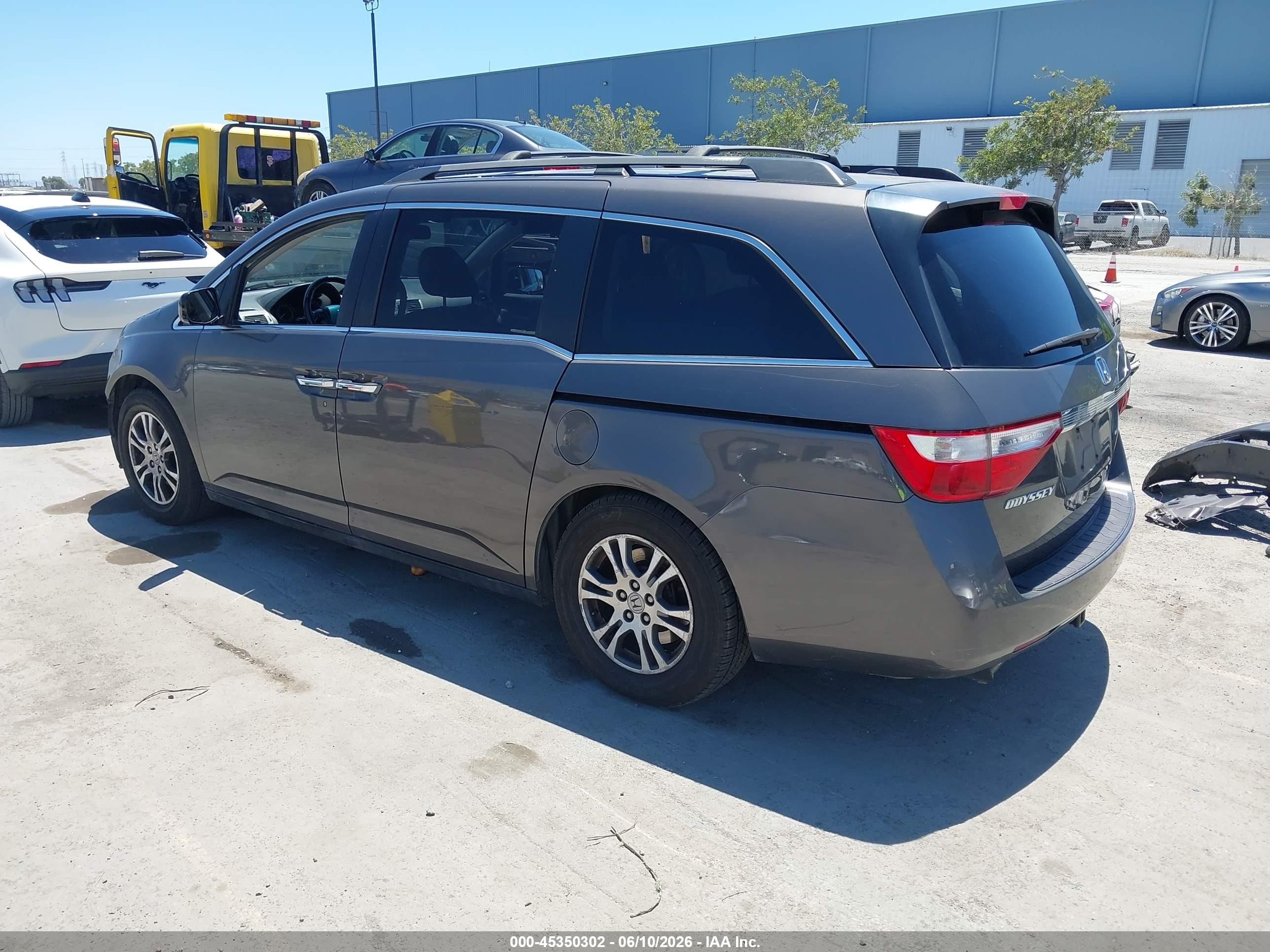 2013 Honda Odyssey Ex-l Gray vin: 5FNRL5H63DB091079