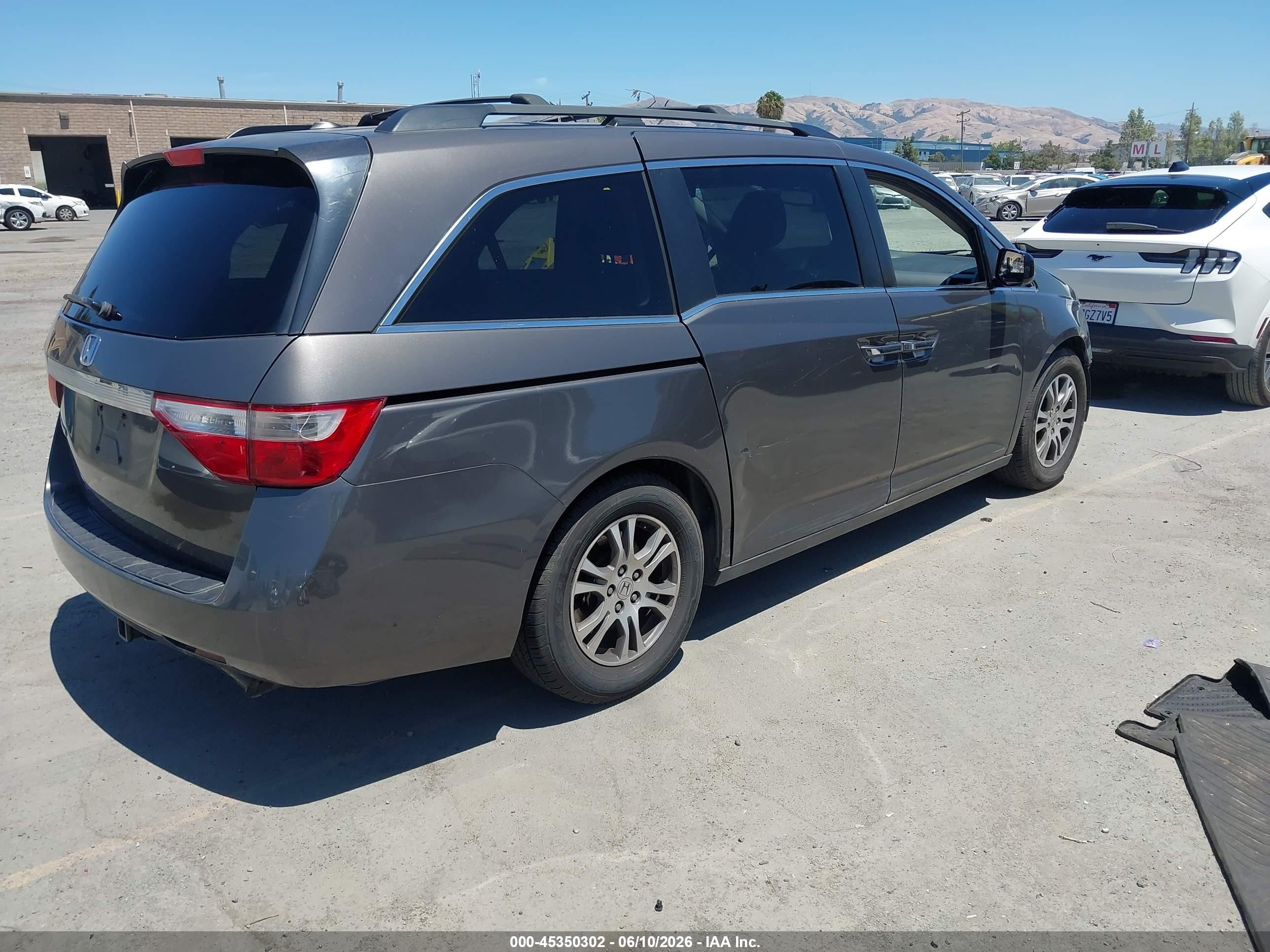 2013 Honda Odyssey Ex-l Gray vin: 5FNRL5H63DB091079