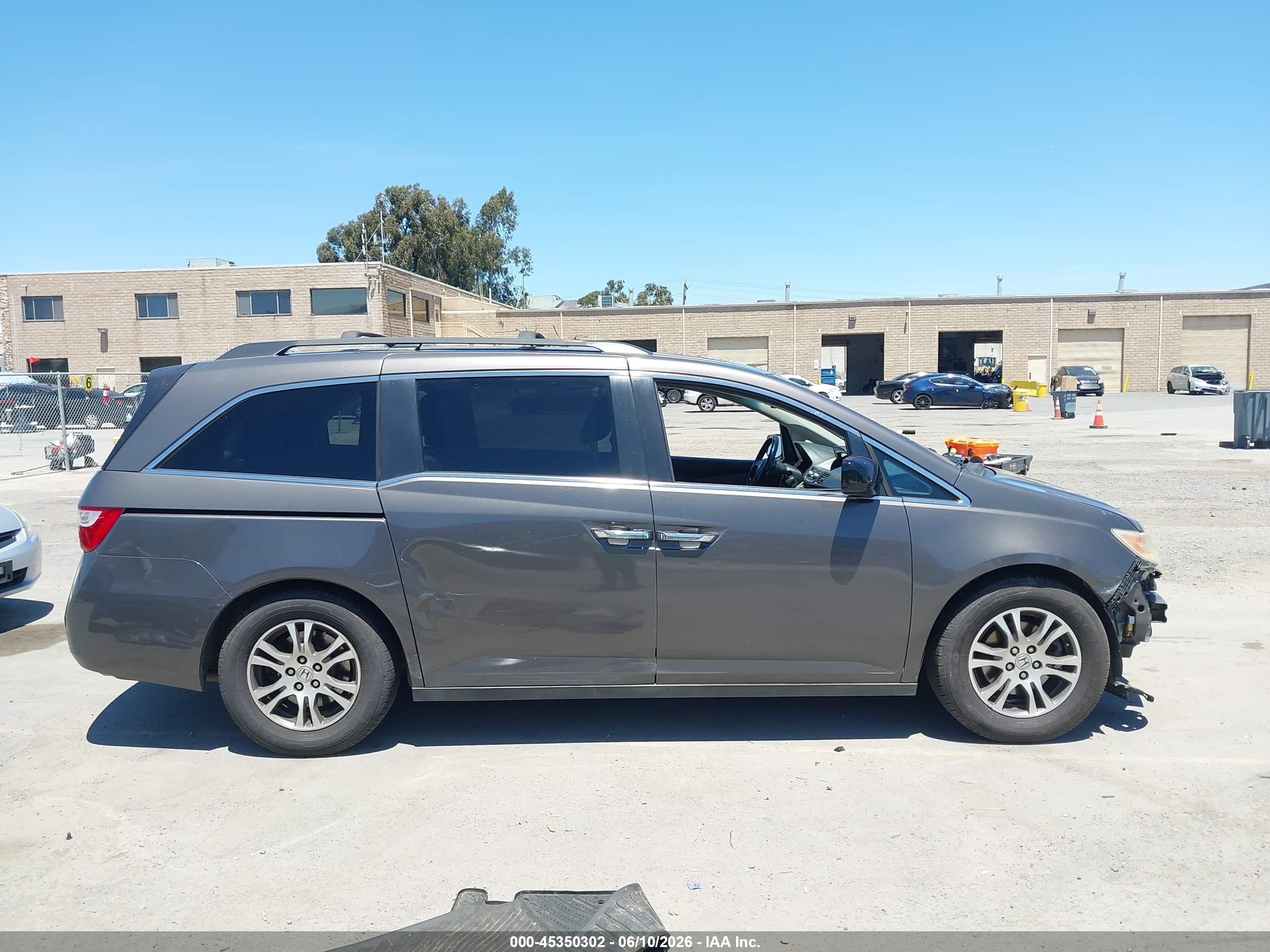 2013 Honda Odyssey Ex-l Gray vin: 5FNRL5H63DB091079