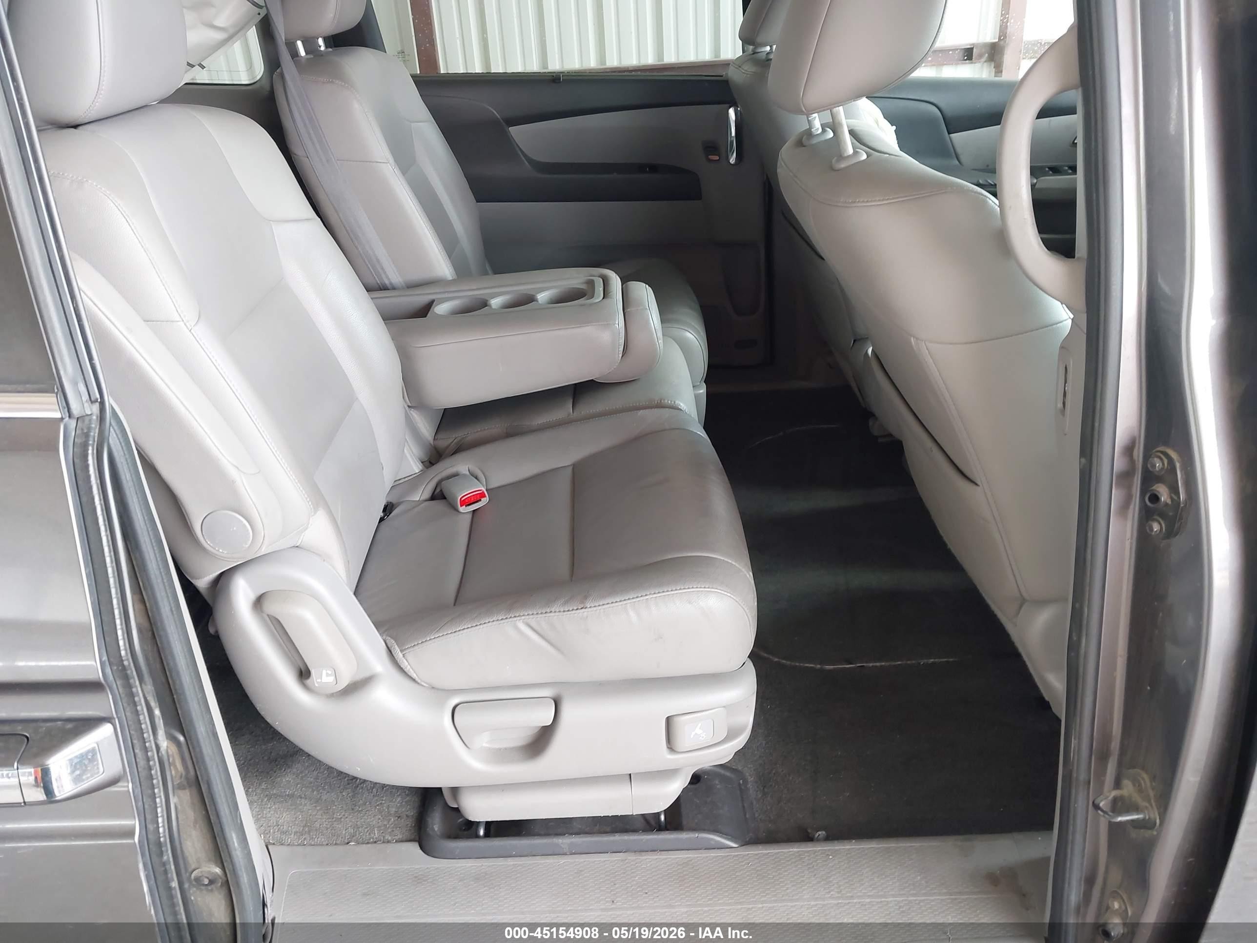 2014 Honda Odyssey Ex-l Gray vin: 5FNRL5H63EB011152