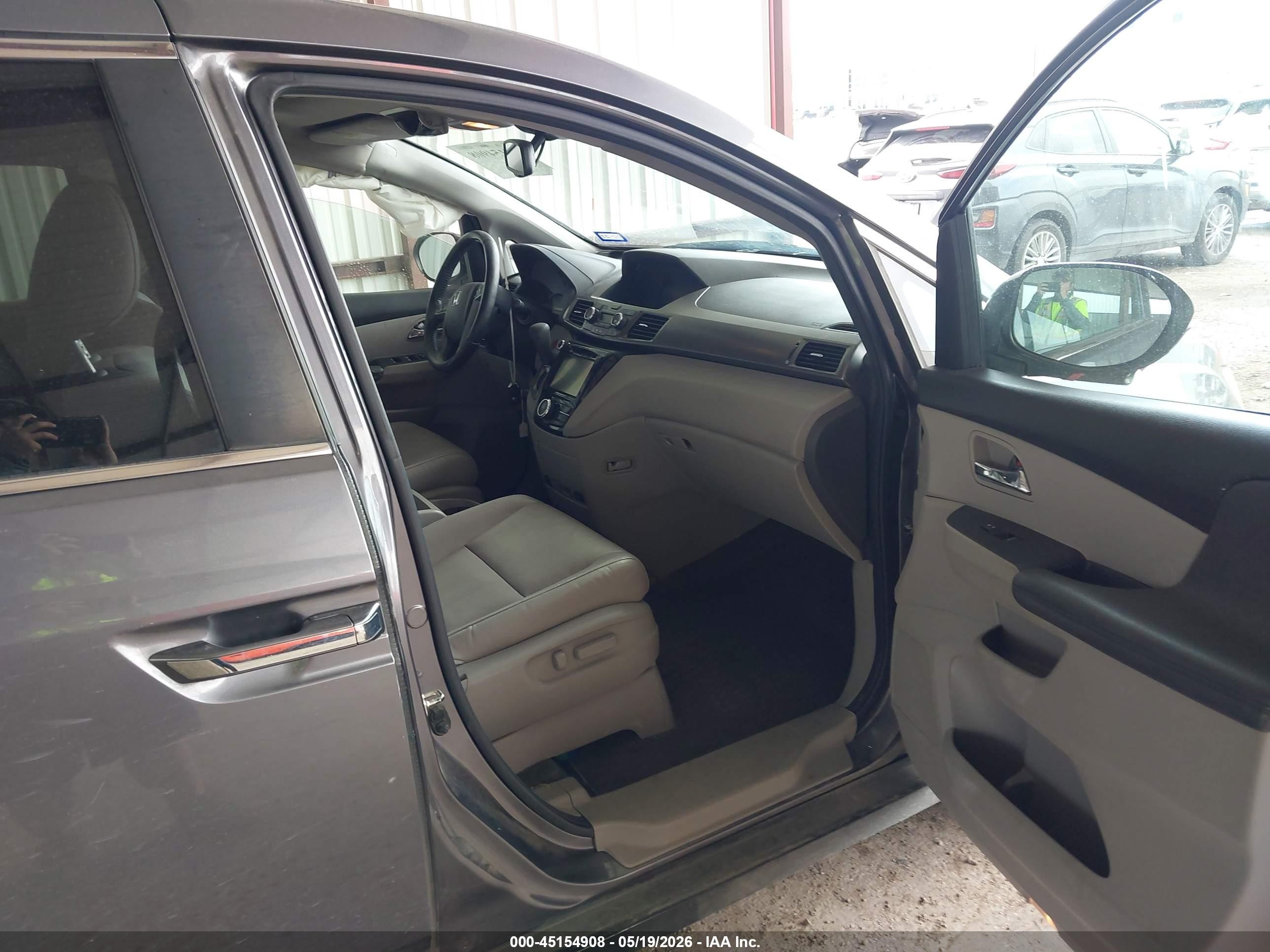 2014 Honda Odyssey Ex-l Gray vin: 5FNRL5H63EB011152