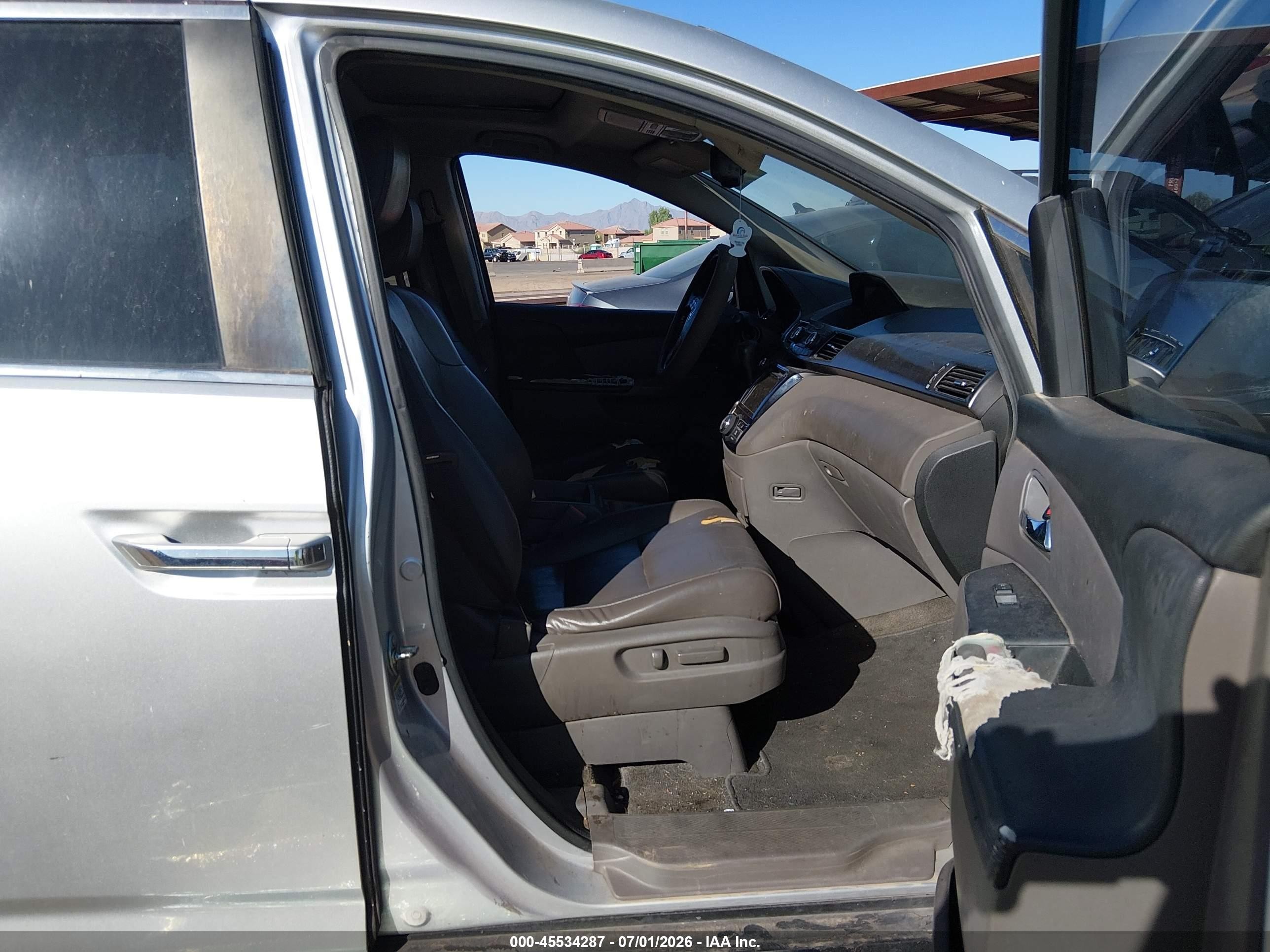 2014 Honda Odyssey Ex-l Silver vin: 5FNRL5H63EB052784