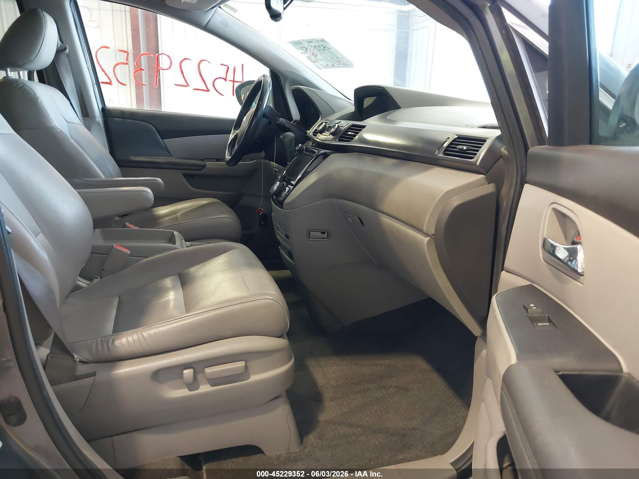 2014 Honda Odyssey Ex-l Gray vin: 5FNRL5H63EB054003