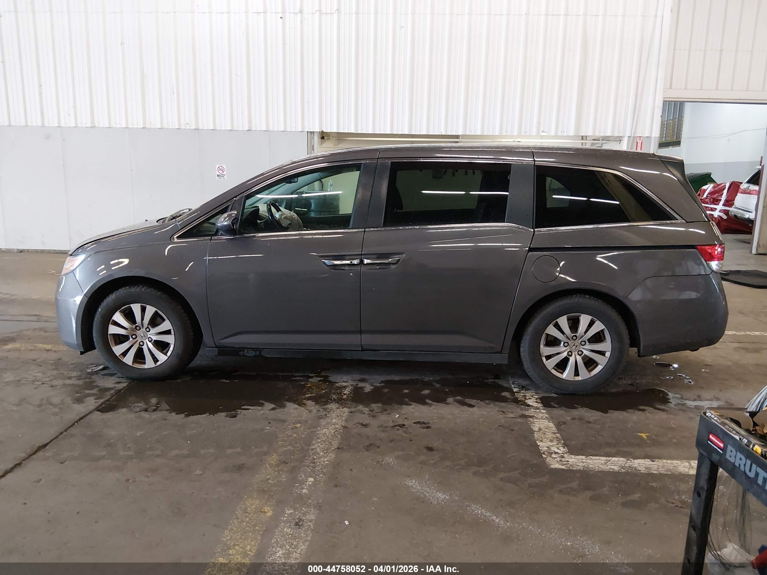 2014 Honda Odyssey Ex-l Gray vin: 5FNRL5H63EB068130
