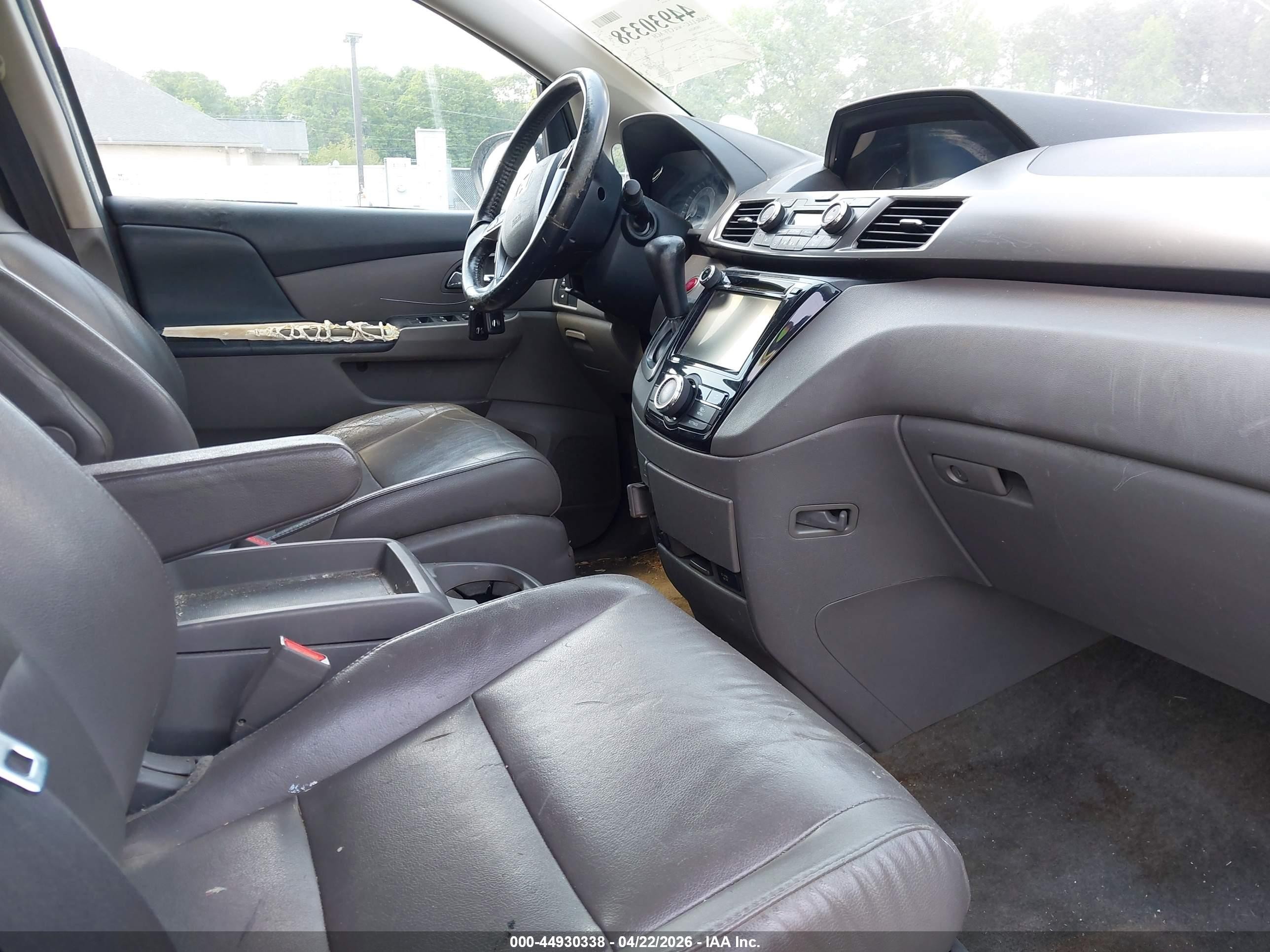 2014 Honda Odyssey Ex-l White vin: 5FNRL5H63EB072548