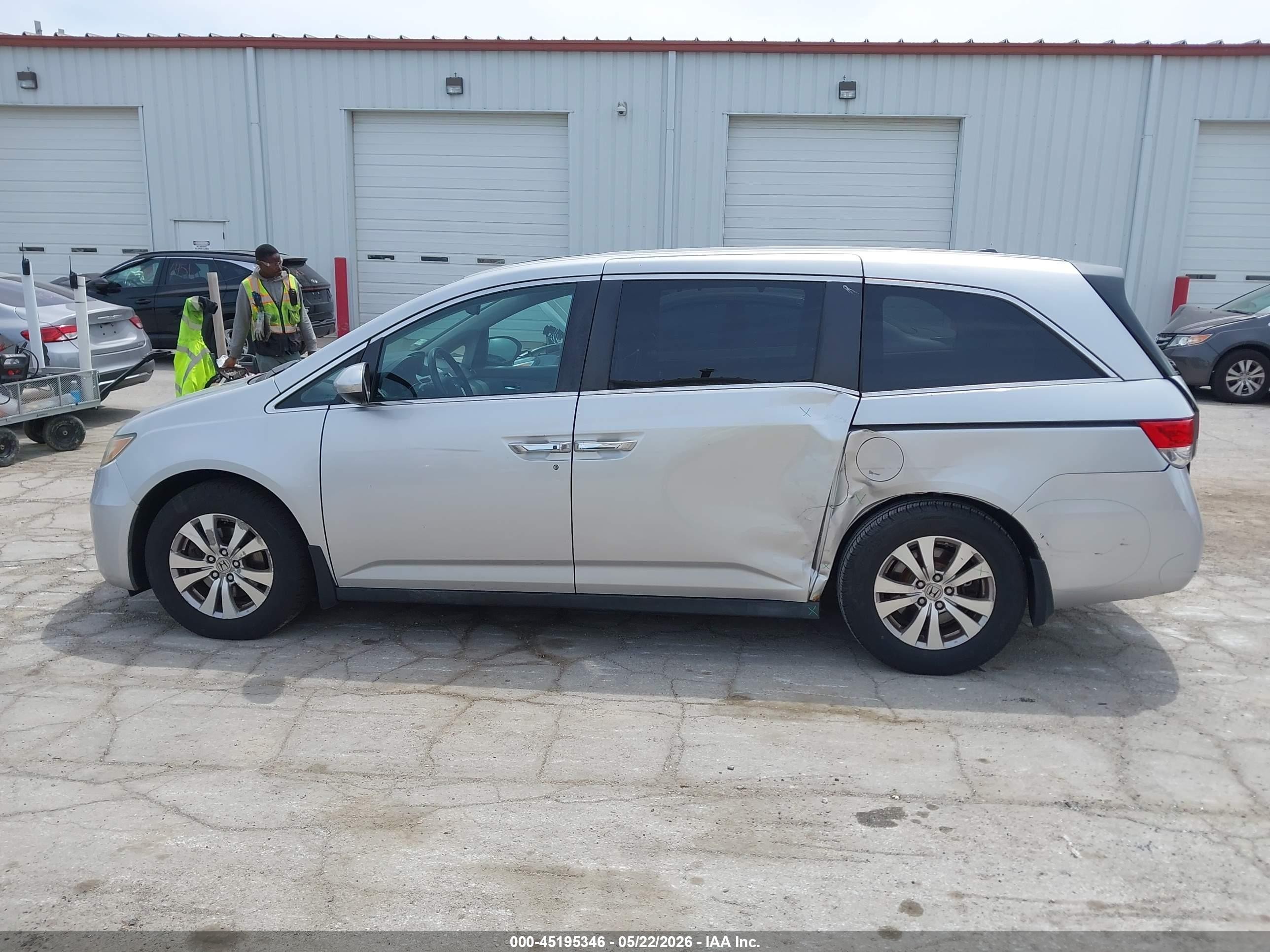2014 Honda Odyssey Ex-l Silver vin: 5FNRL5H63EB084781